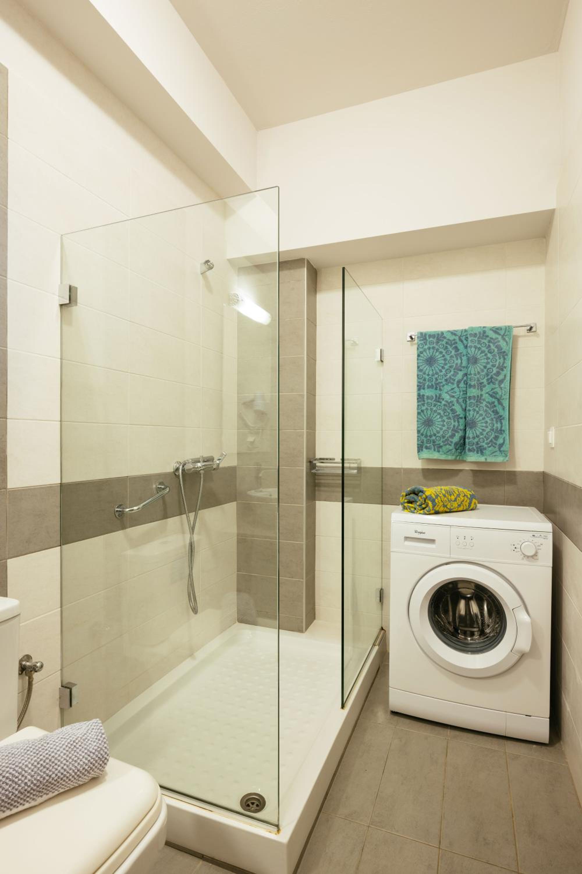 Apartment - Ground Floor - Photo 3