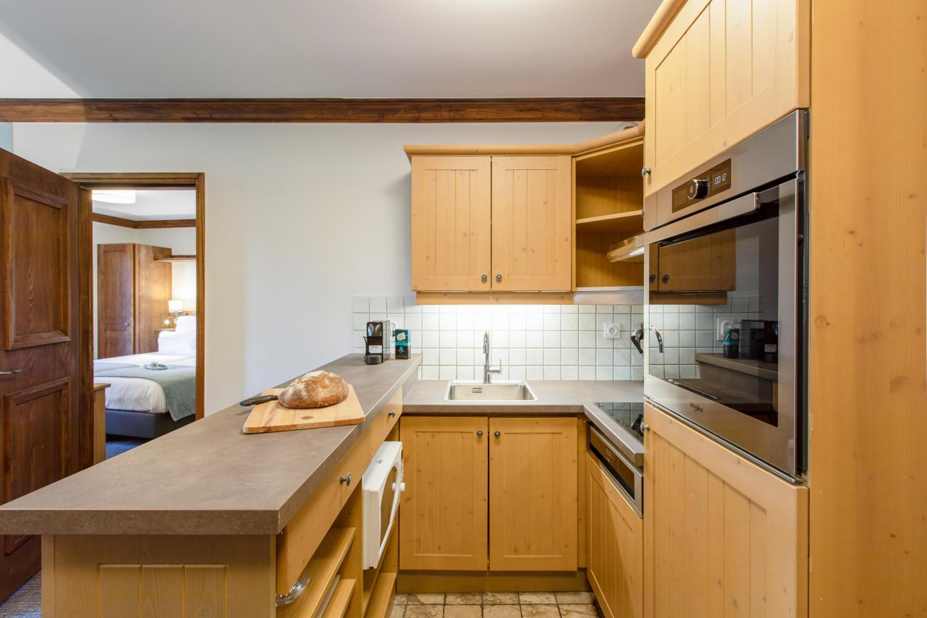 Two-Bedroom Apartment - access to the outdoor pool (6 People)