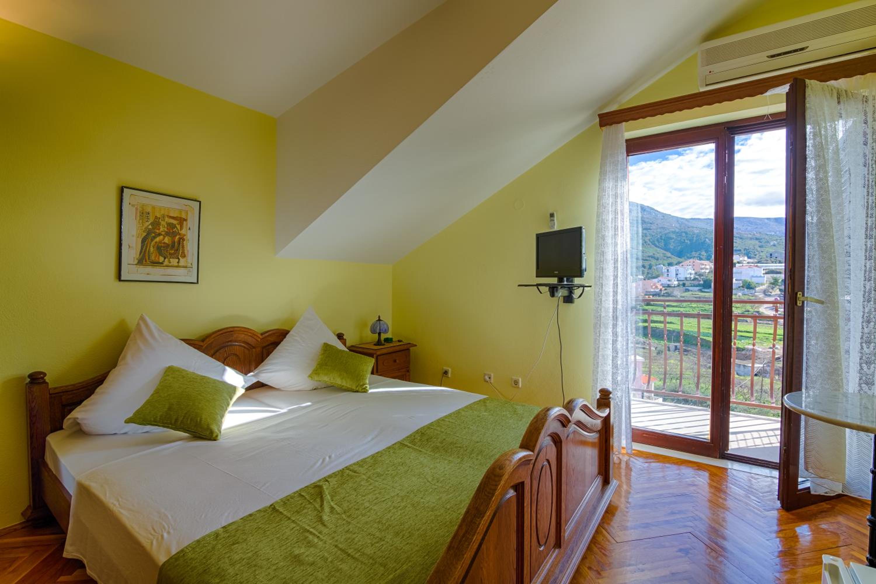 Double Room with Balcony