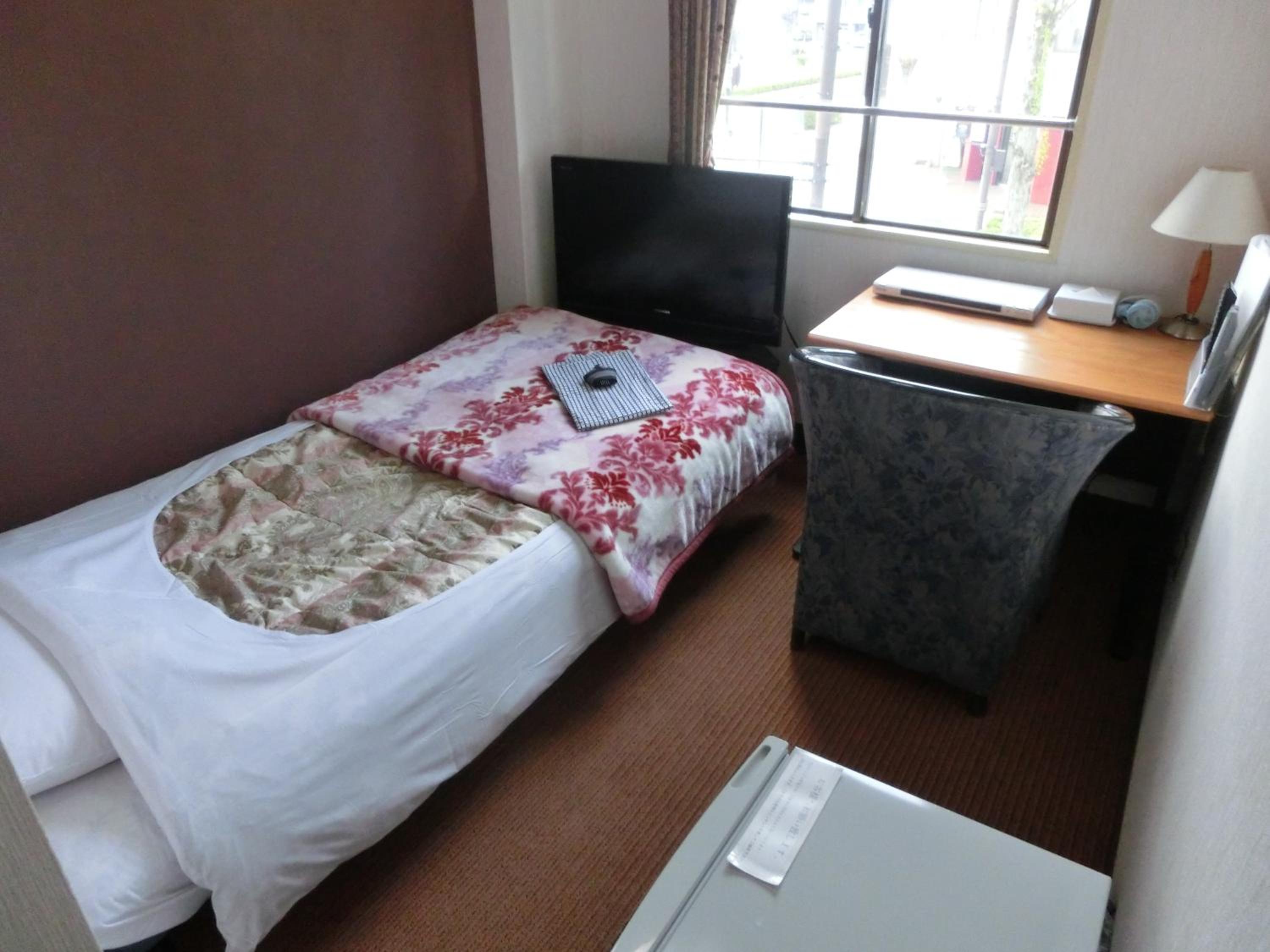 Single Room - Smoking