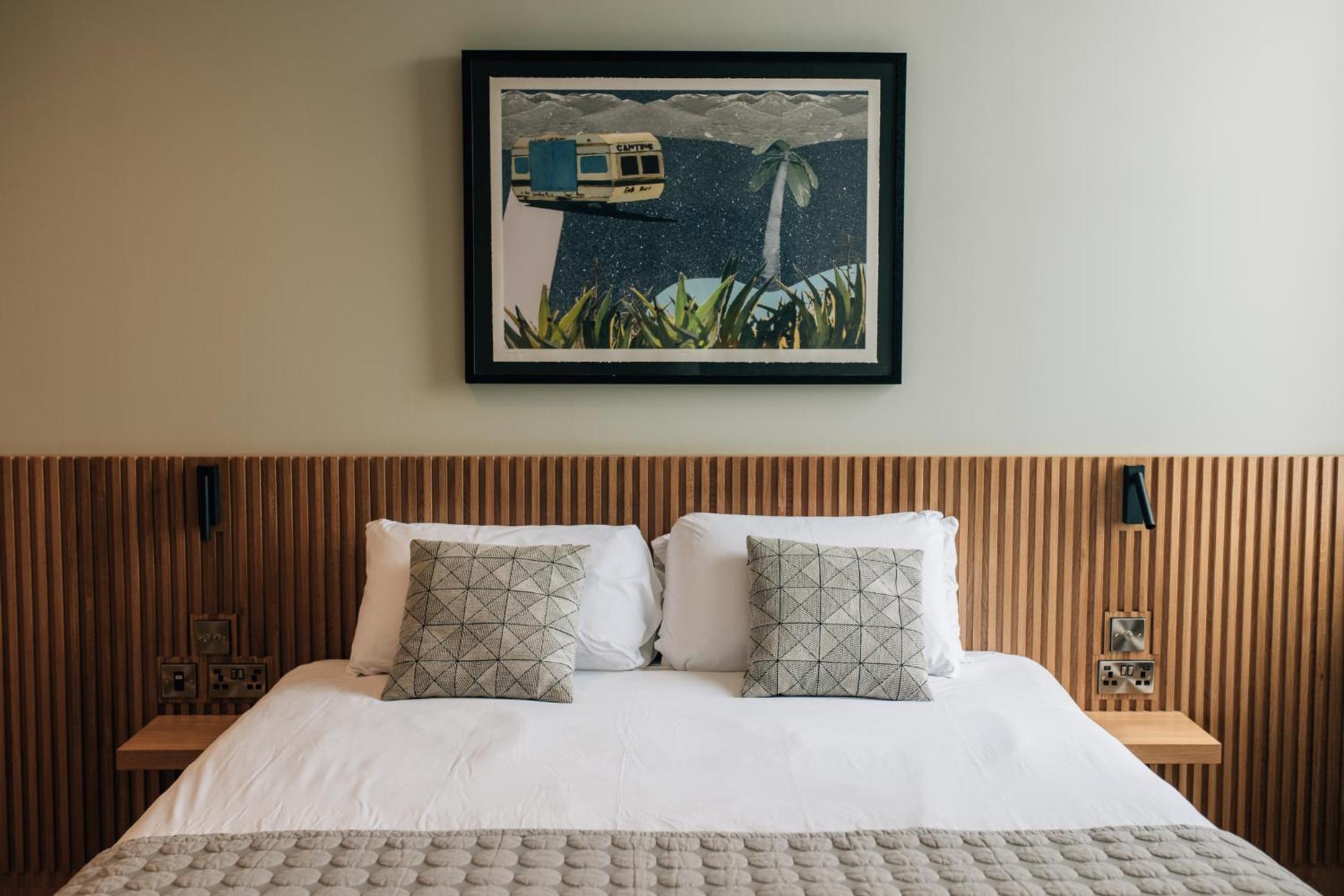 Deluxe Double or Twin Room - Photo 3