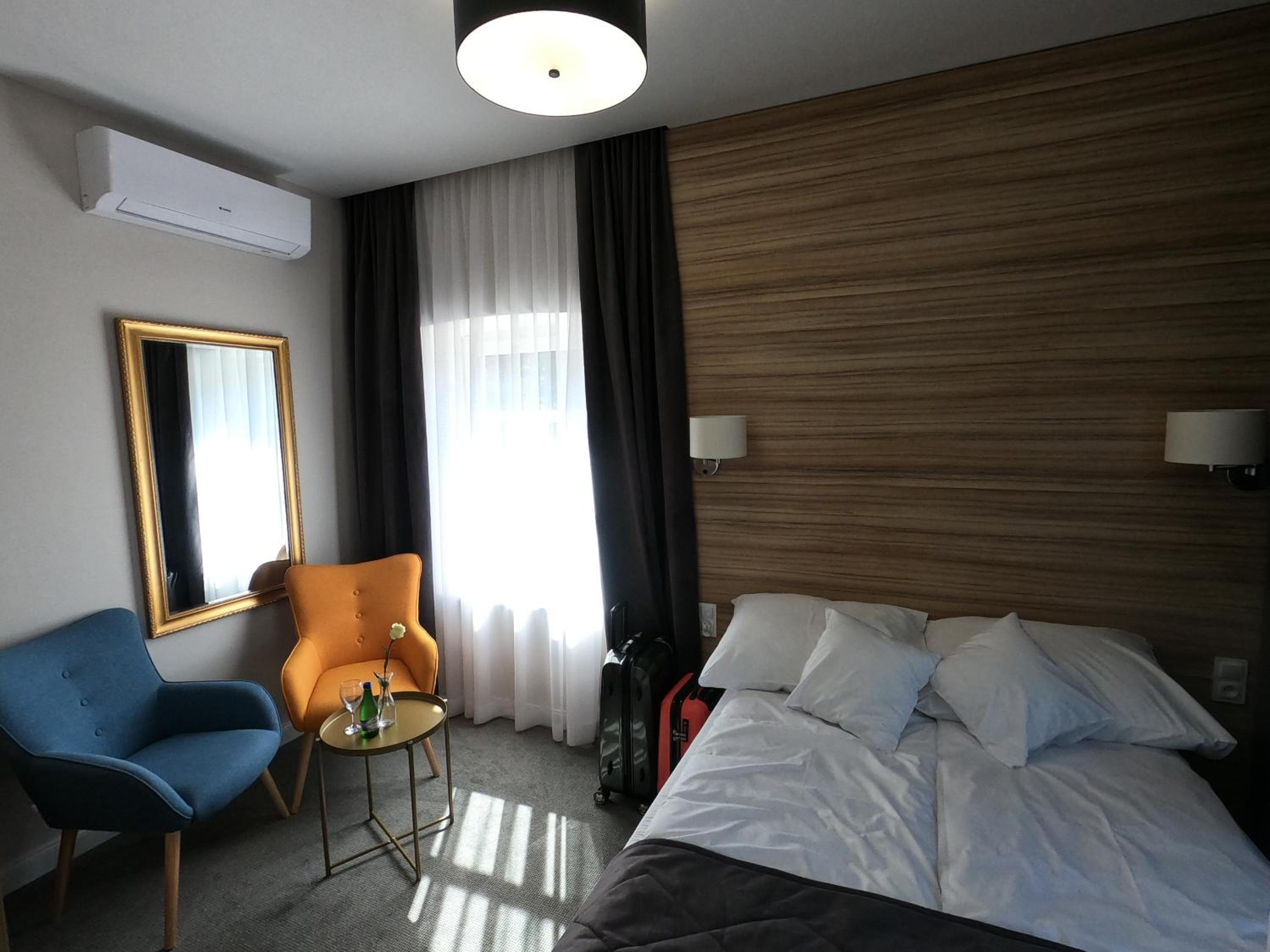 Deluxe Double Studio - Photo 3