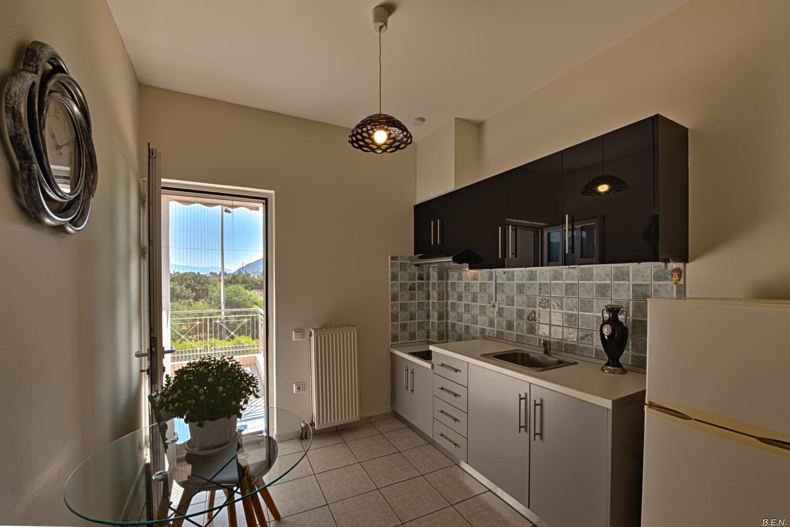 One-Bedroom Suite - Photo 23