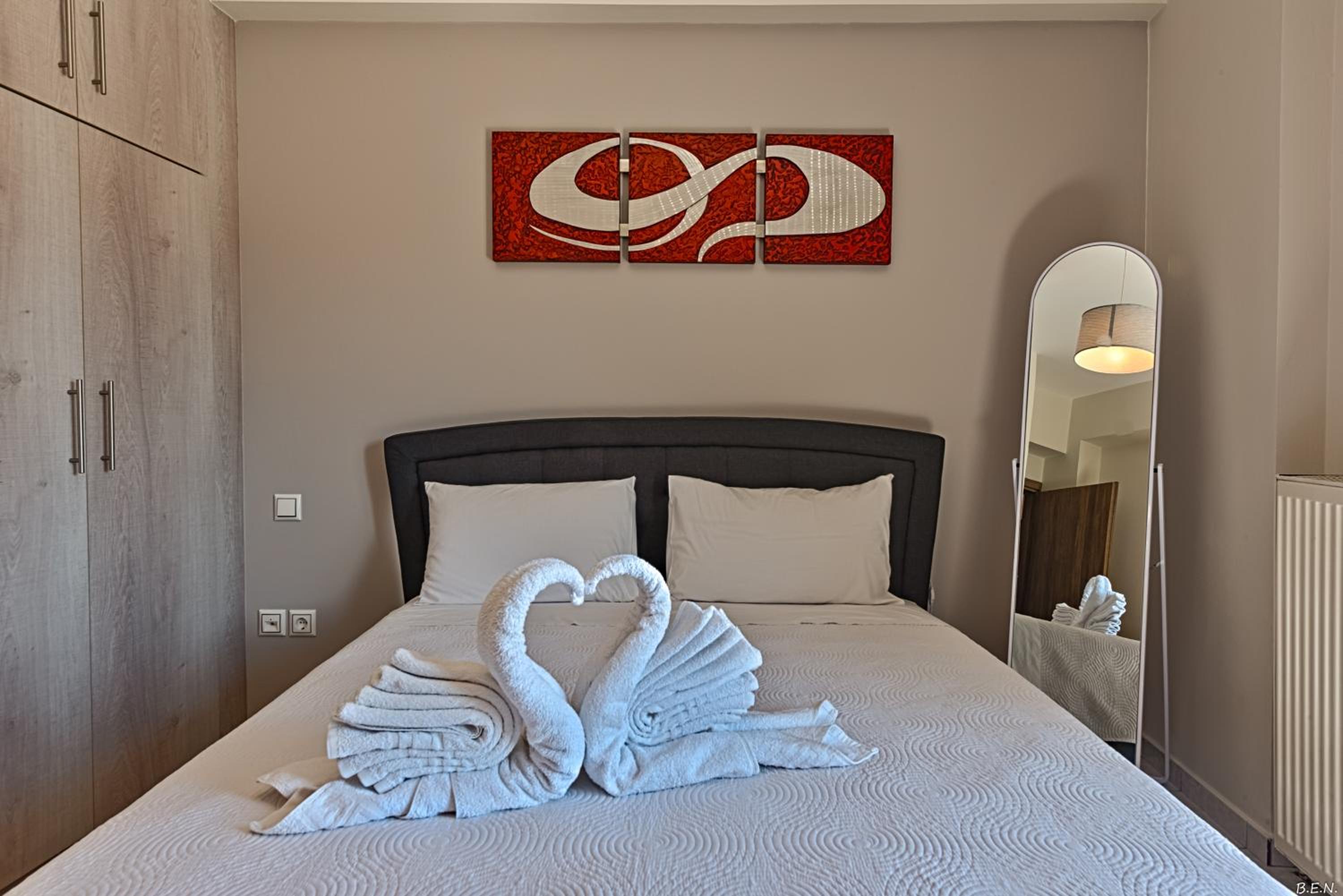 One-Bedroom Suite - Photo 22