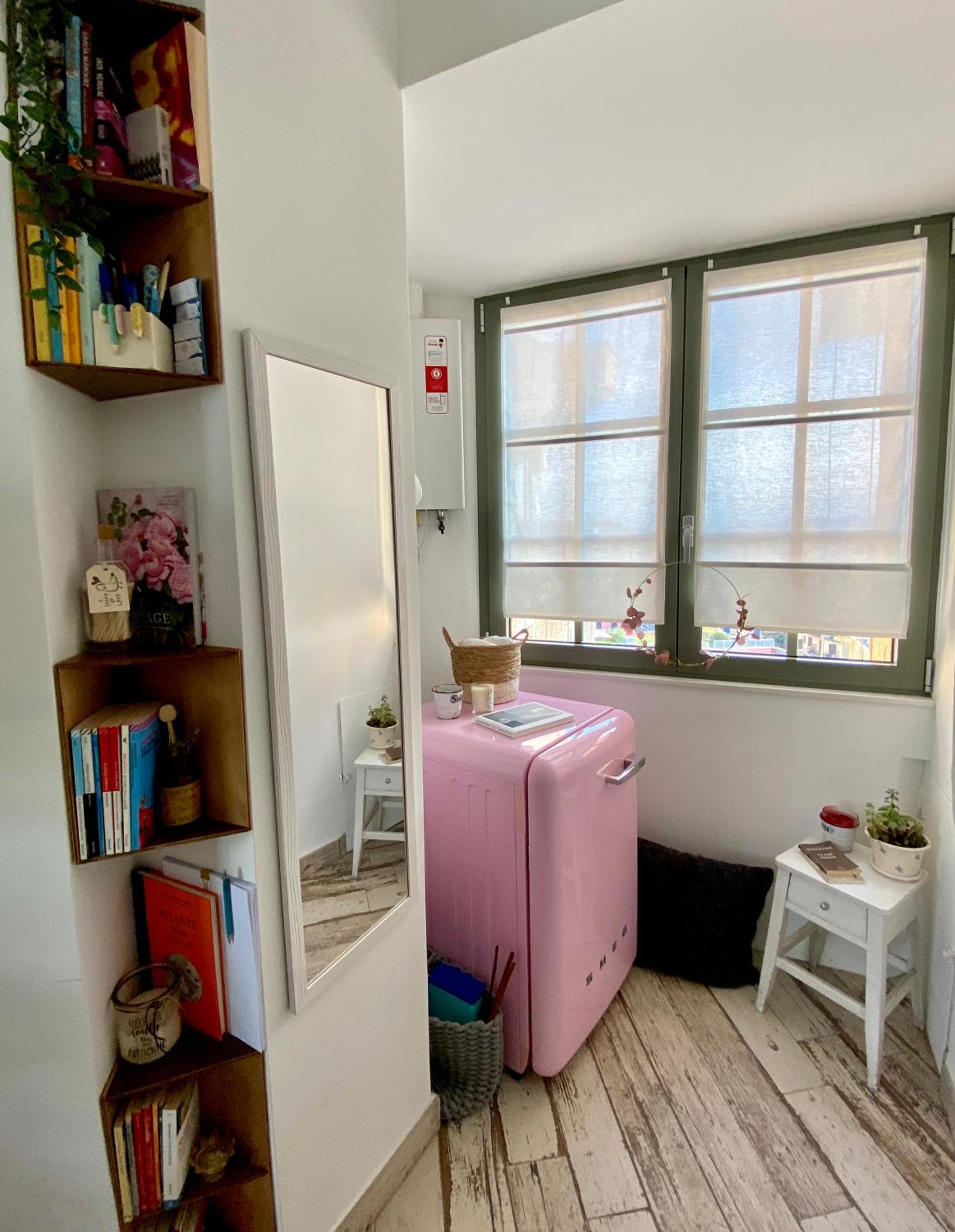 One-Bedroom Apartment - Photo 16