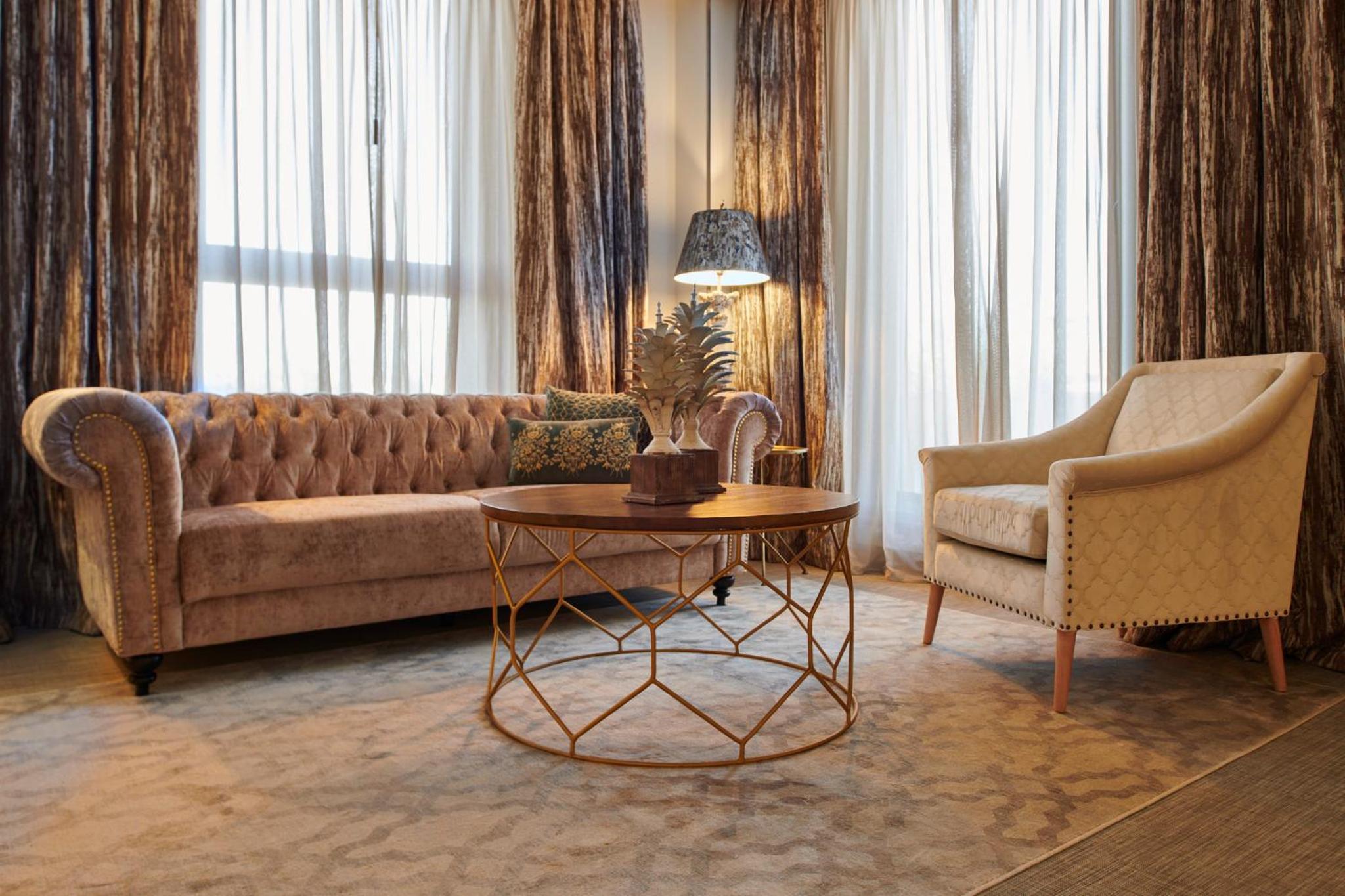 Suite - Photo 3