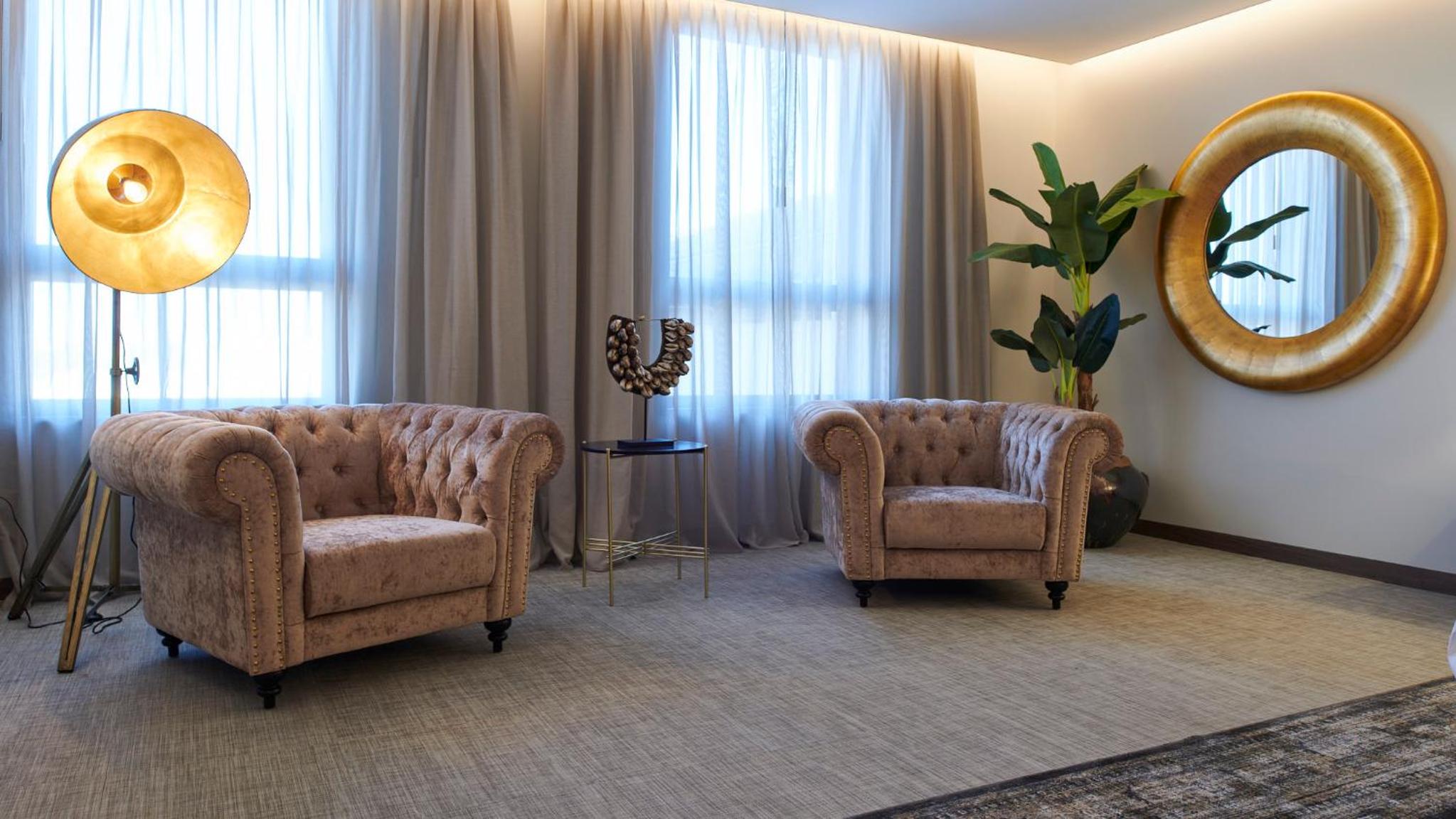 Deluxe Room - Photo 6