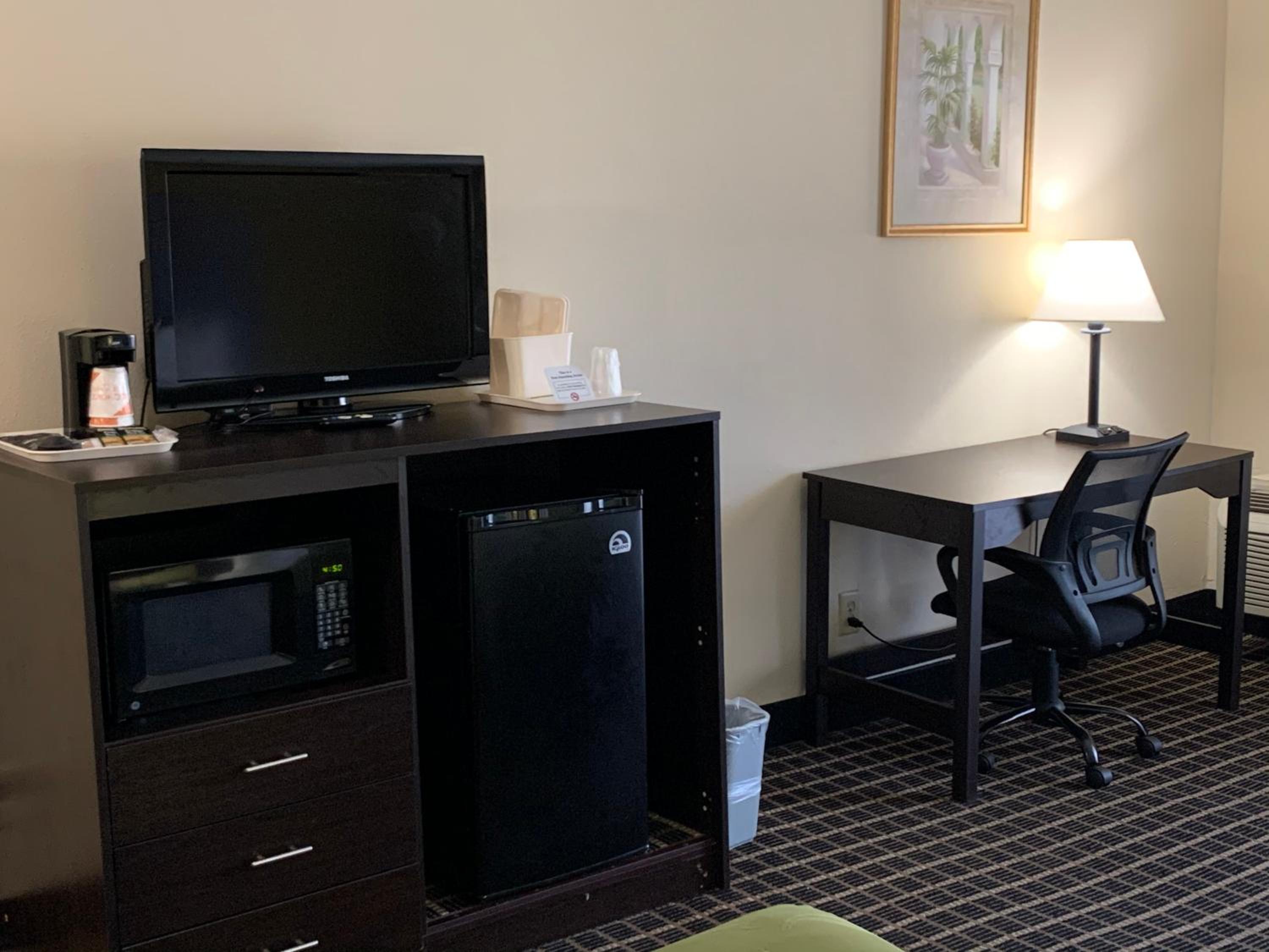 King Room - Disability Access/Non-Smoking - Photo 1