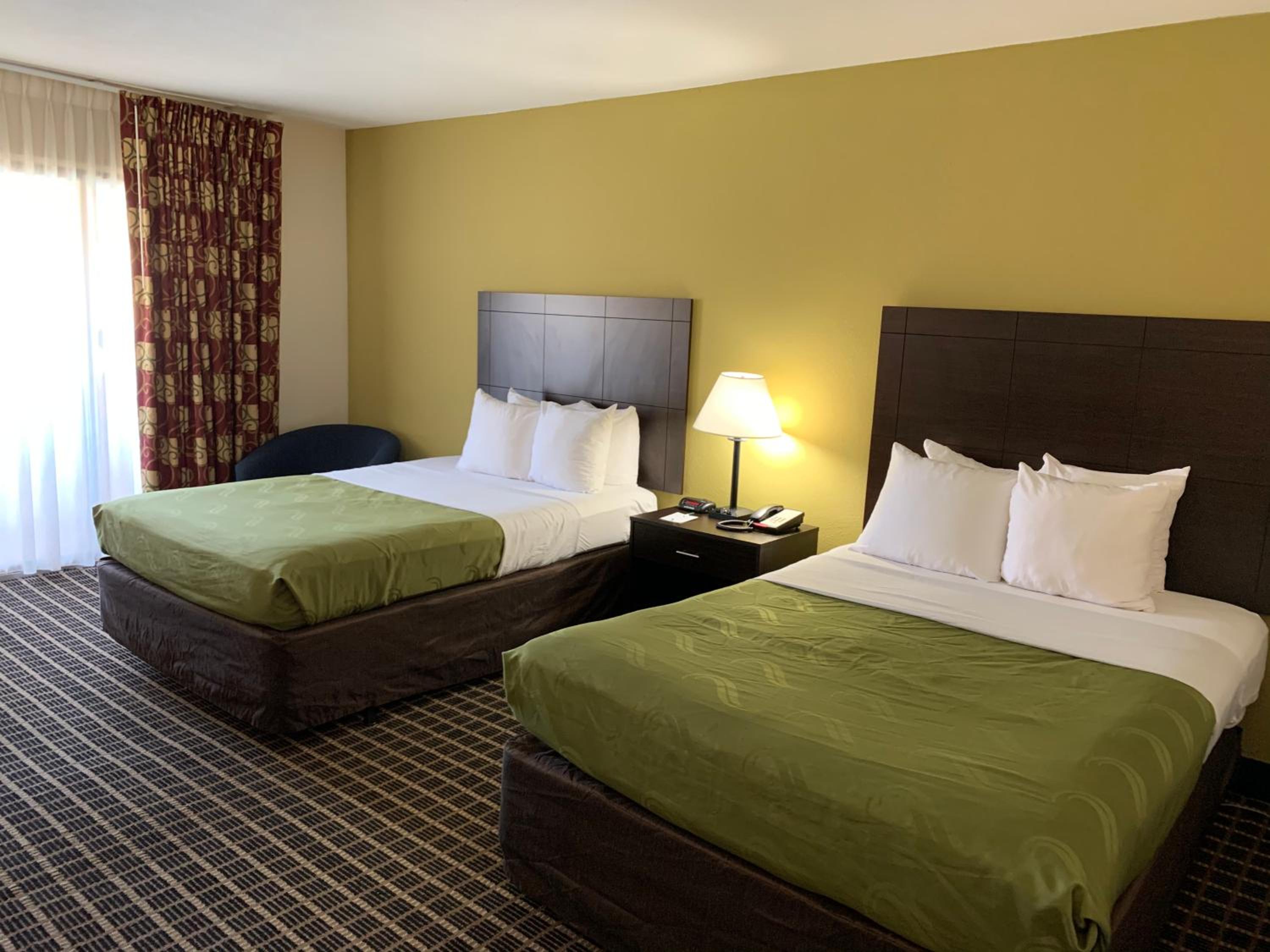 Two-Bedroom Suite - Non-Smoking - Photo 3