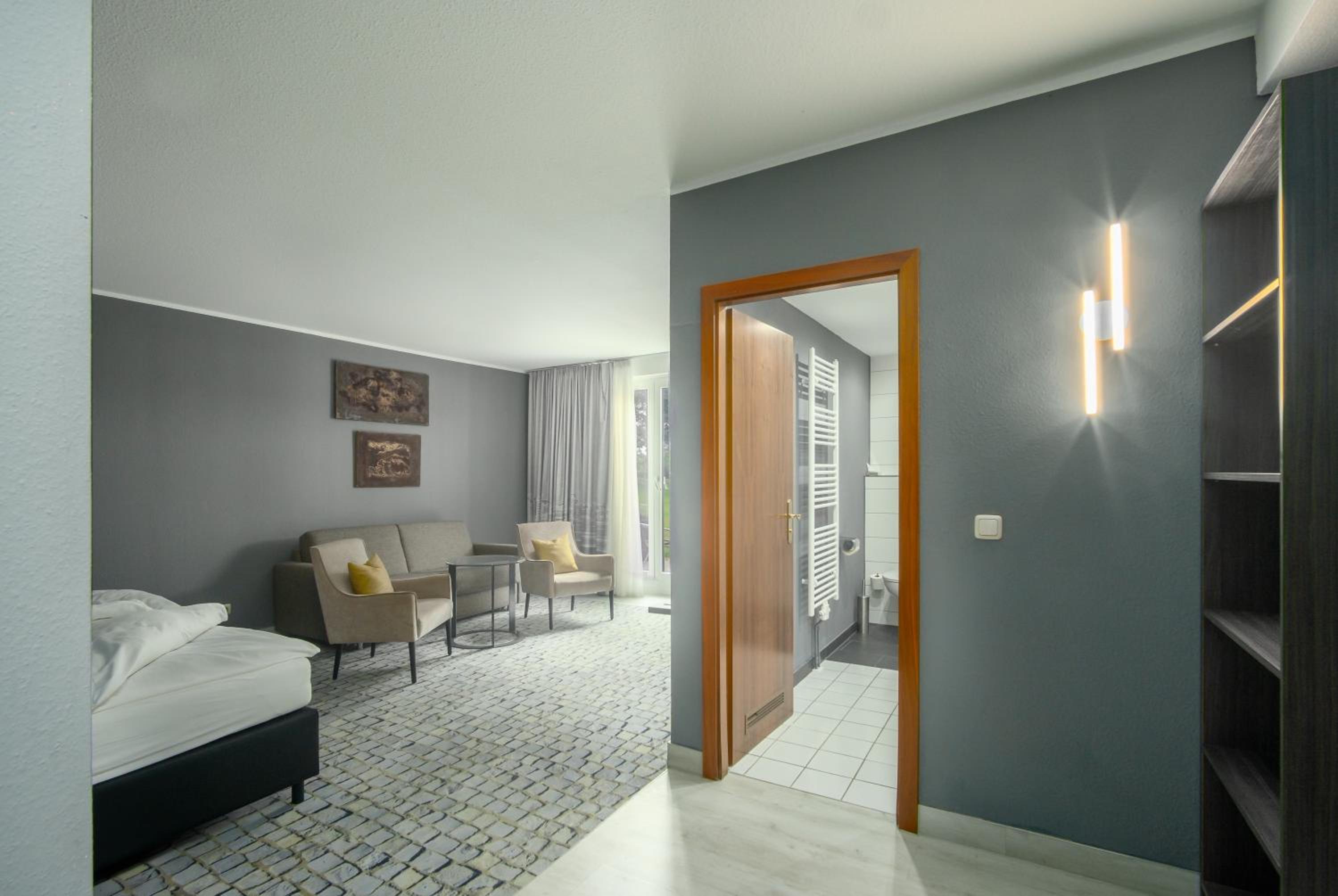 Family Room with Terrace - Photo 1