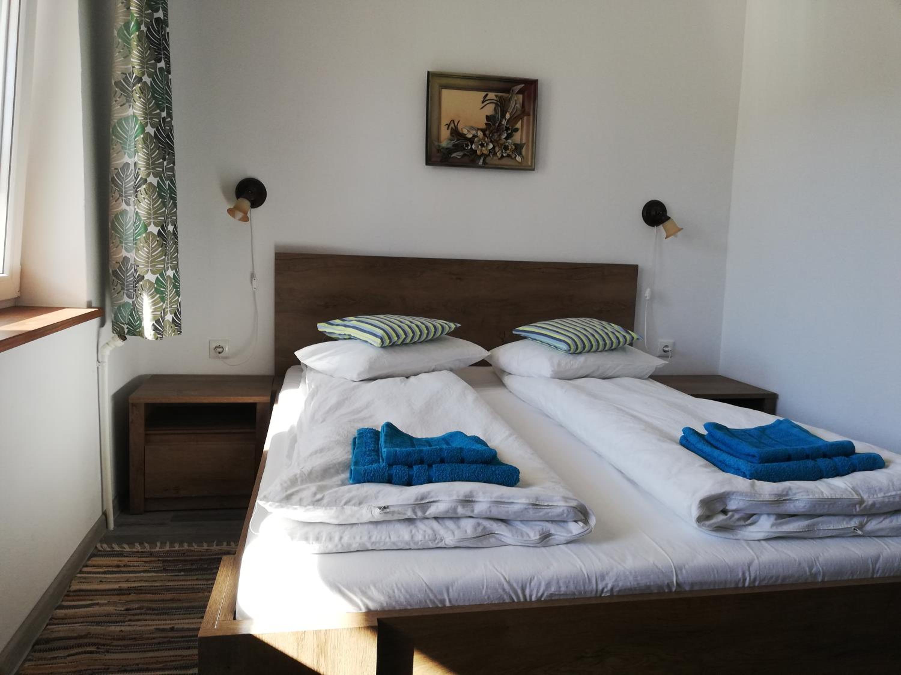 Double Room with Private Bathroom photo 2