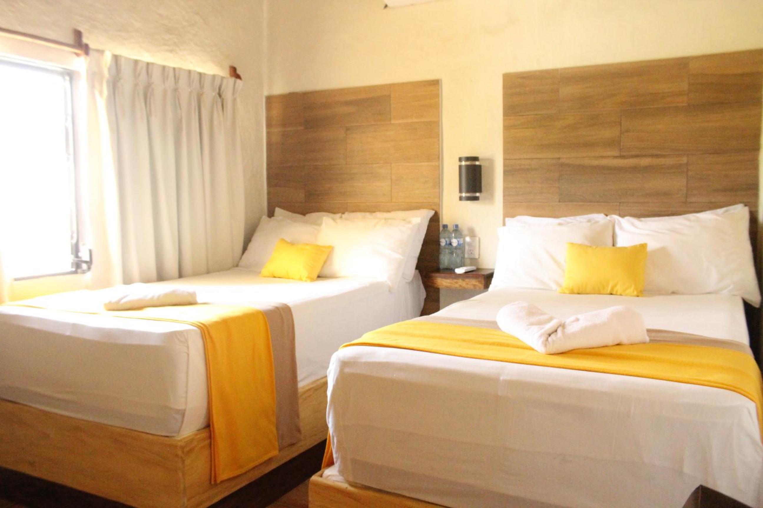 Standard Queen Room