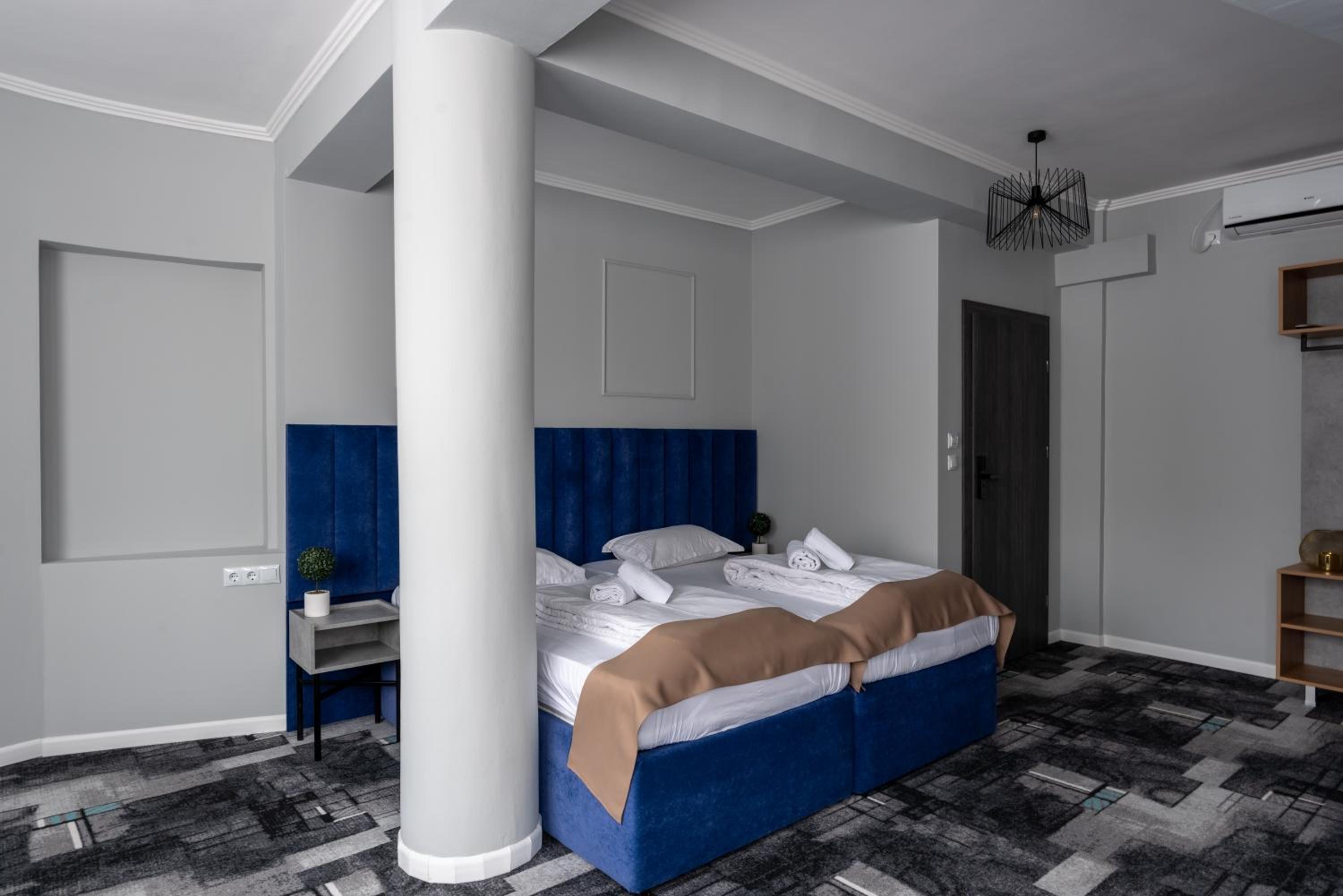 Family Junior Suite - Photo 8