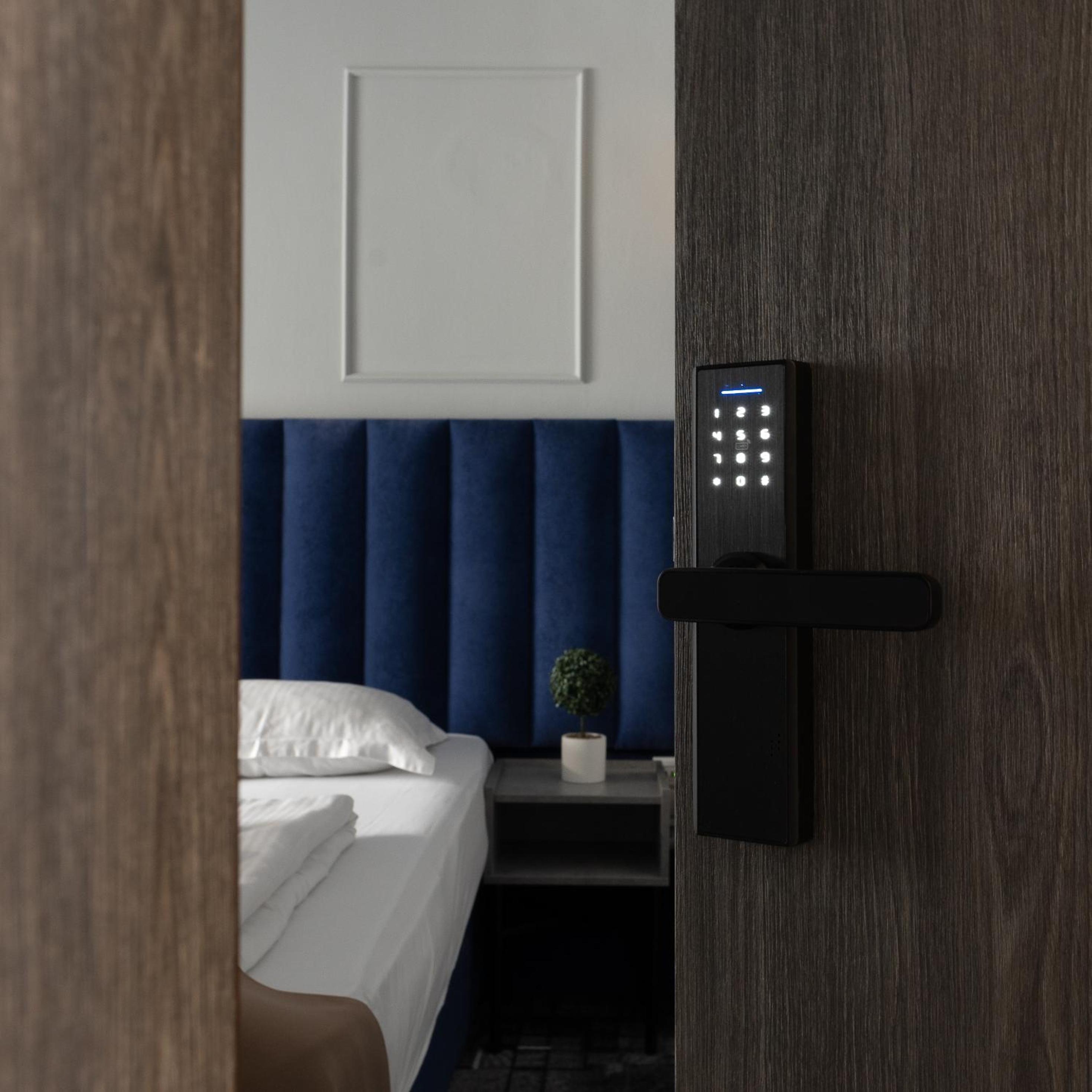 Deluxe Double or Twin Room - Photo 5