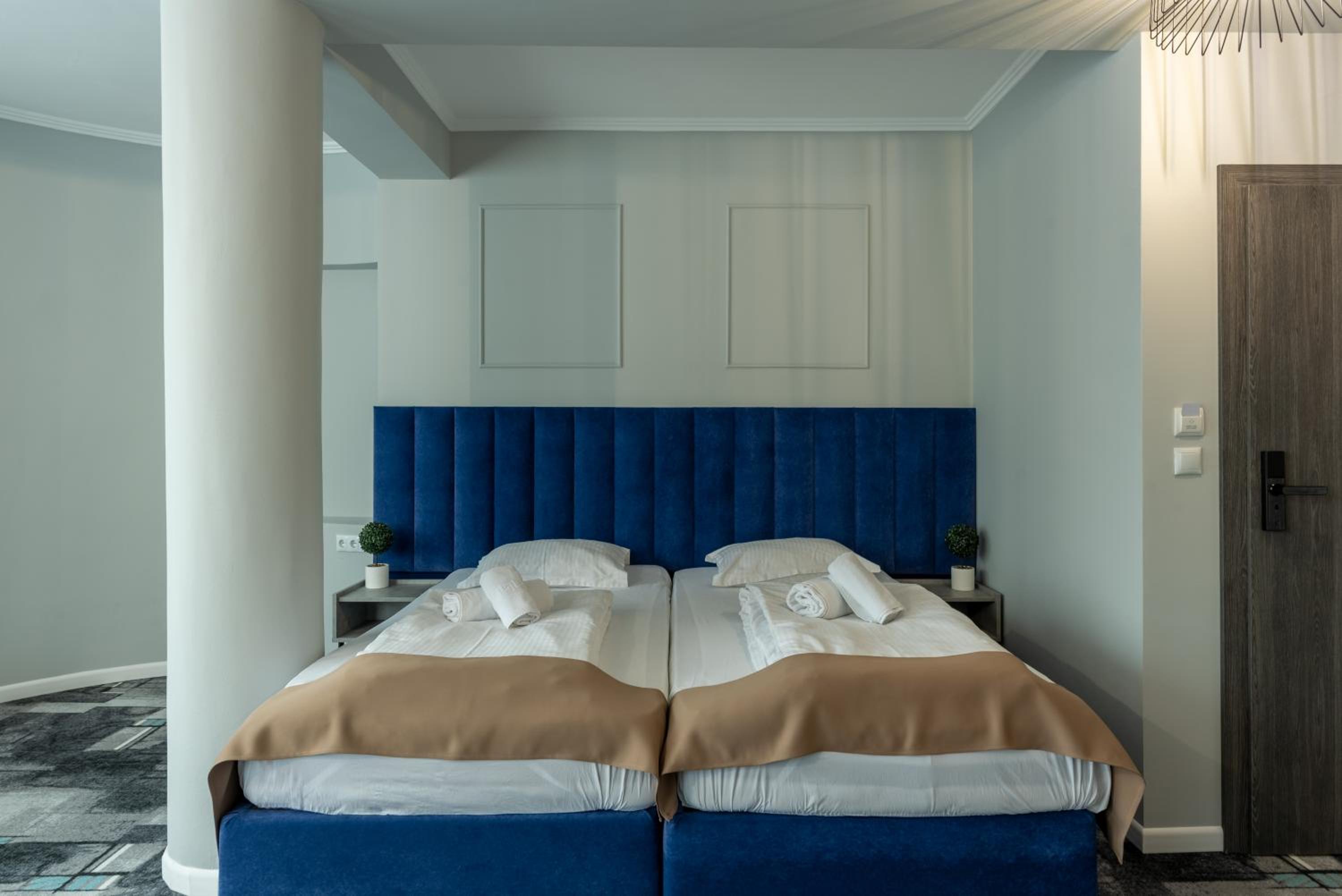 Family Junior Suite - Photo 7