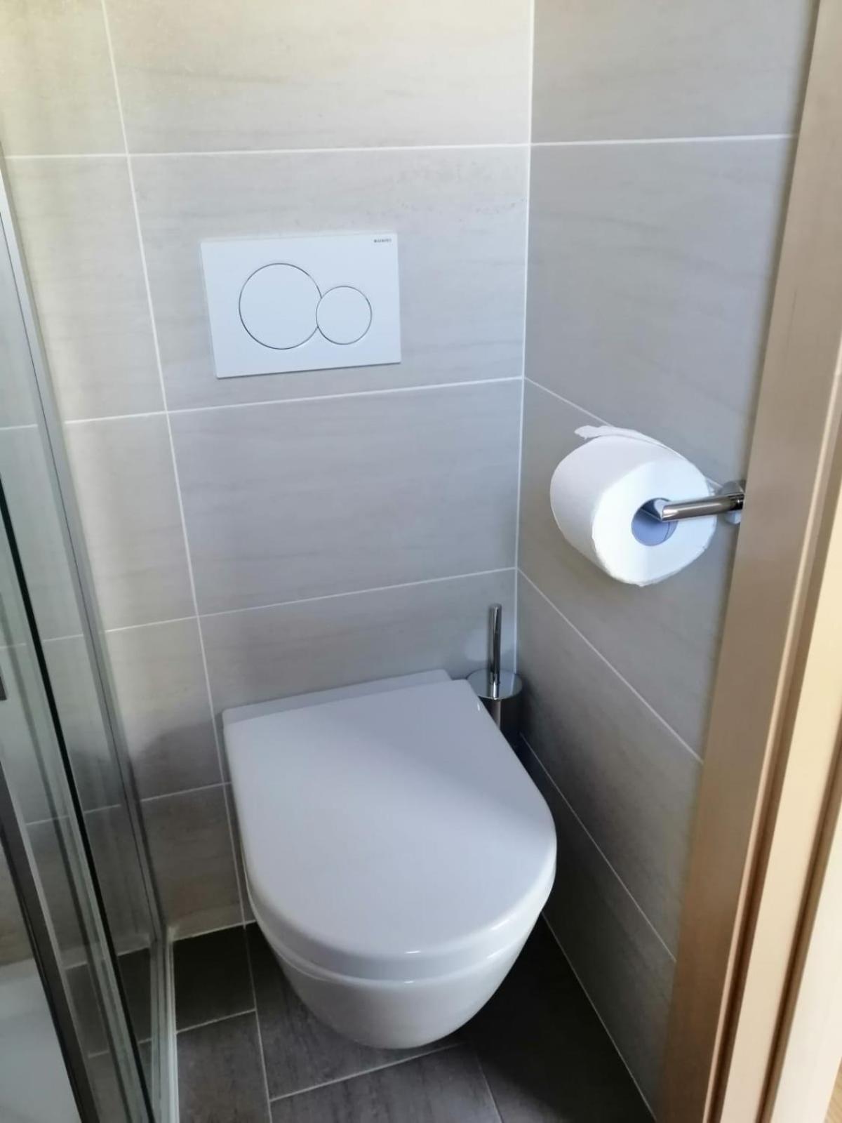 Single Room with Shower photo 3