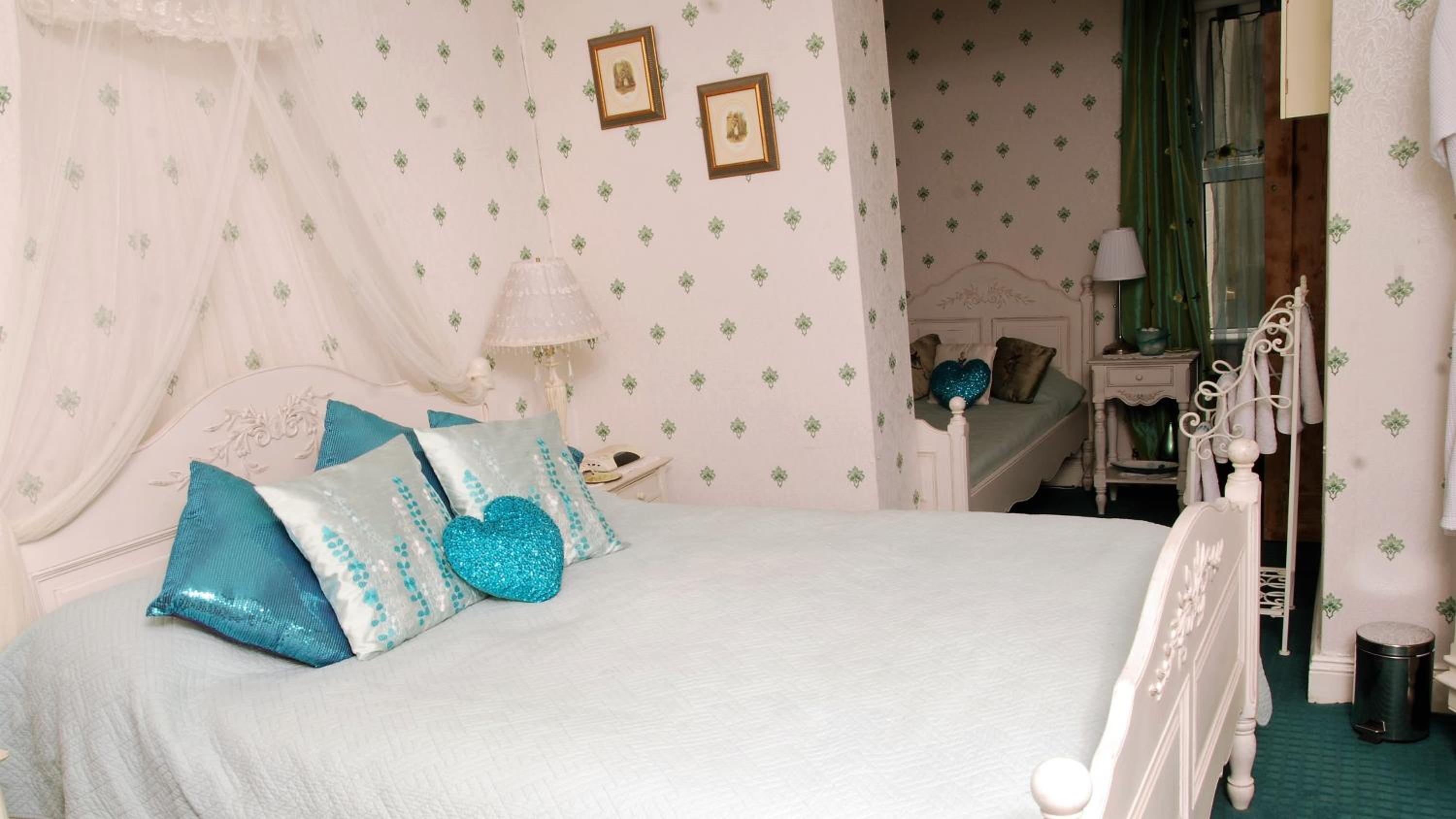 Deluxe Triple Room photo 3