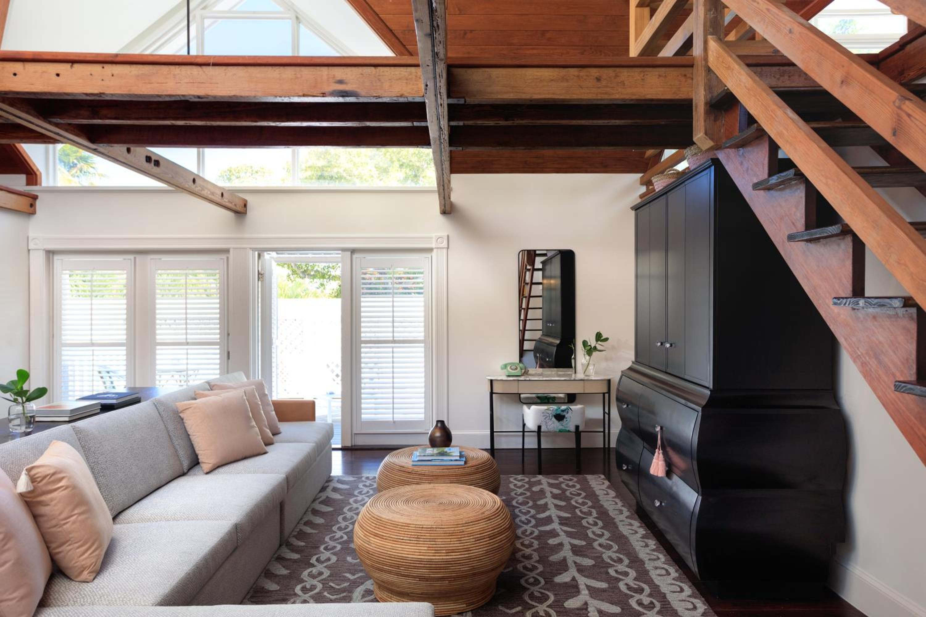 Hemingway King Suite - Photo 2