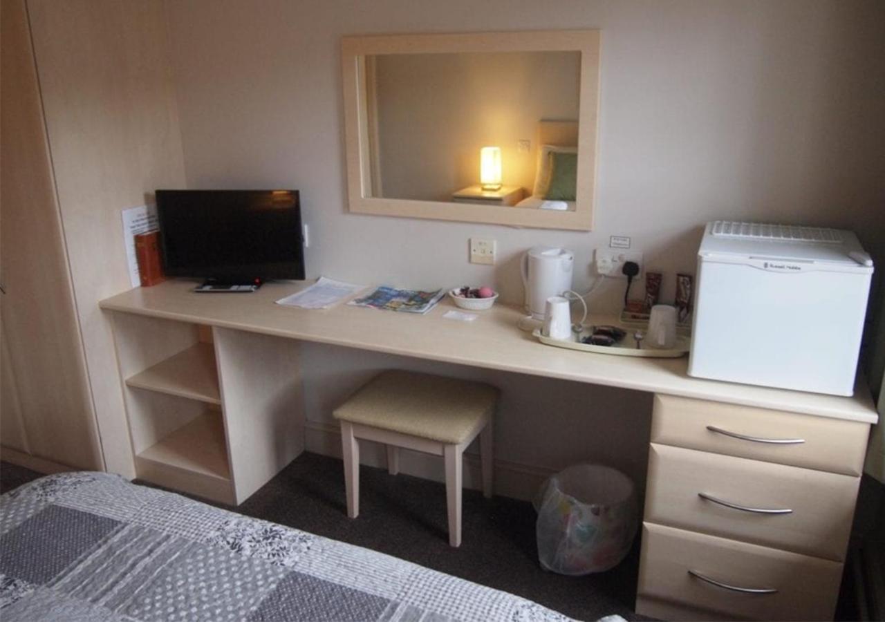Double Room with Private Bathroom - Photo 5