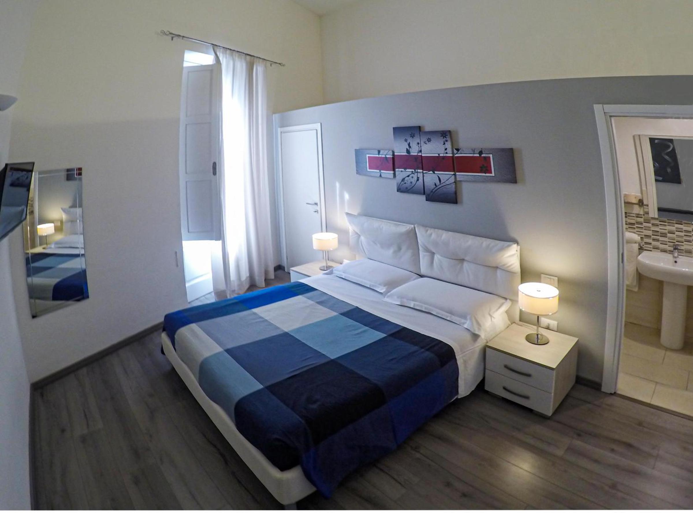 Superior Double Room - Photo 8