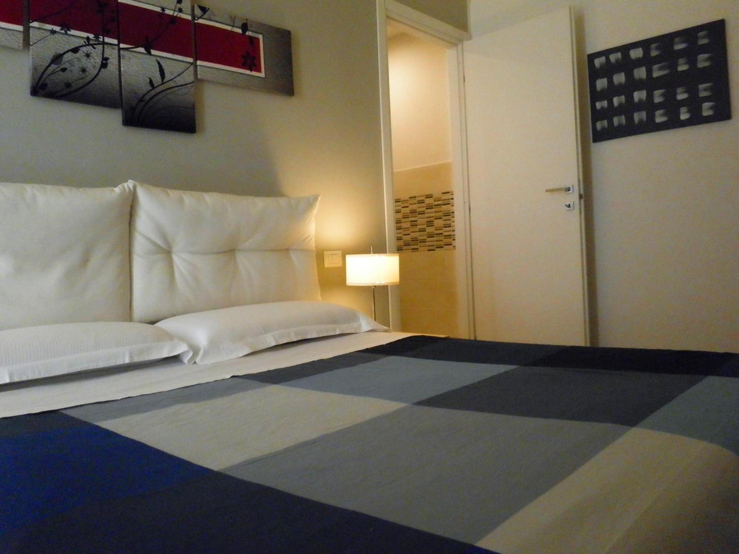 Superior Double Room - Photo 11