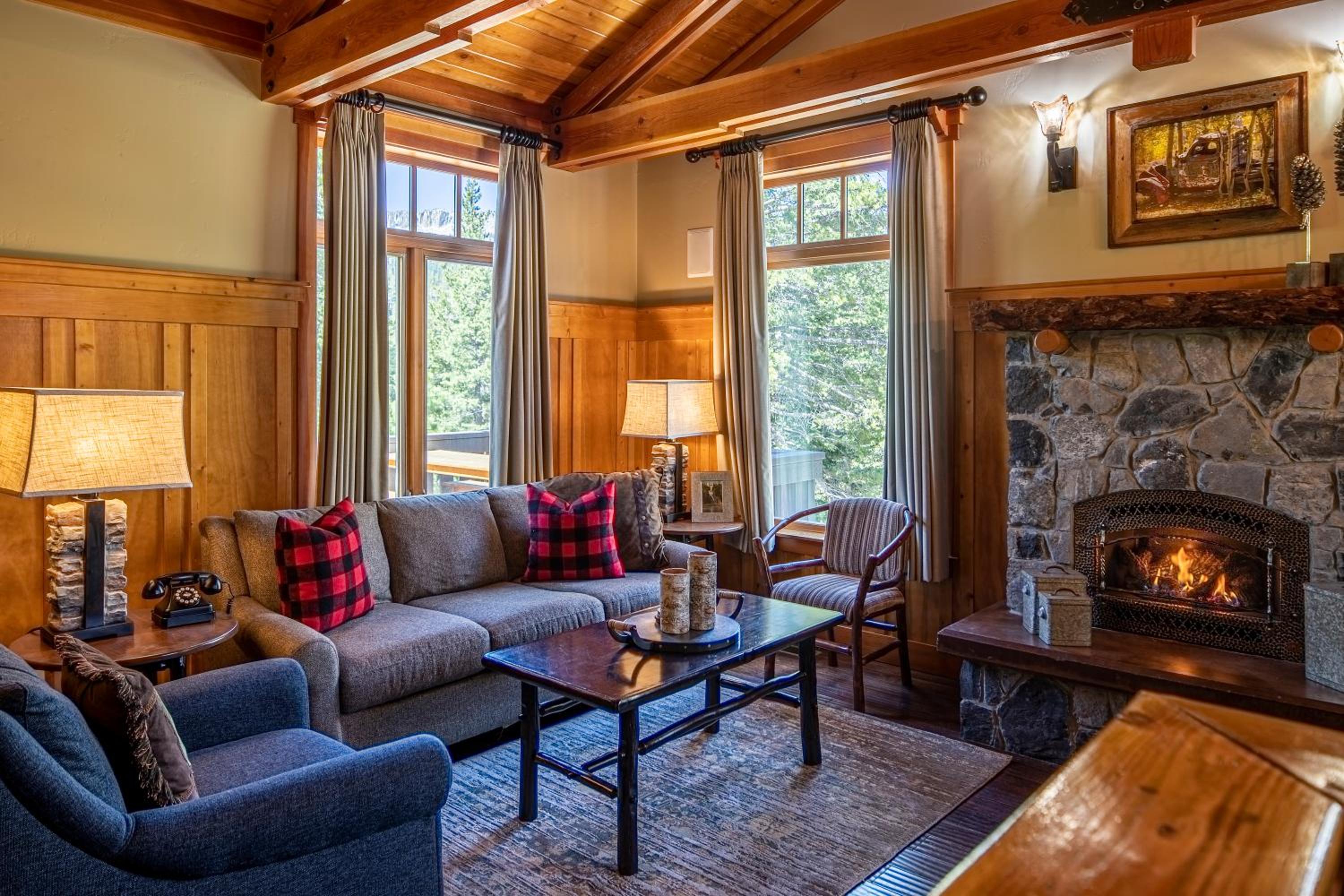 Deluxe Two-Bedroom Cabin - Photo 2