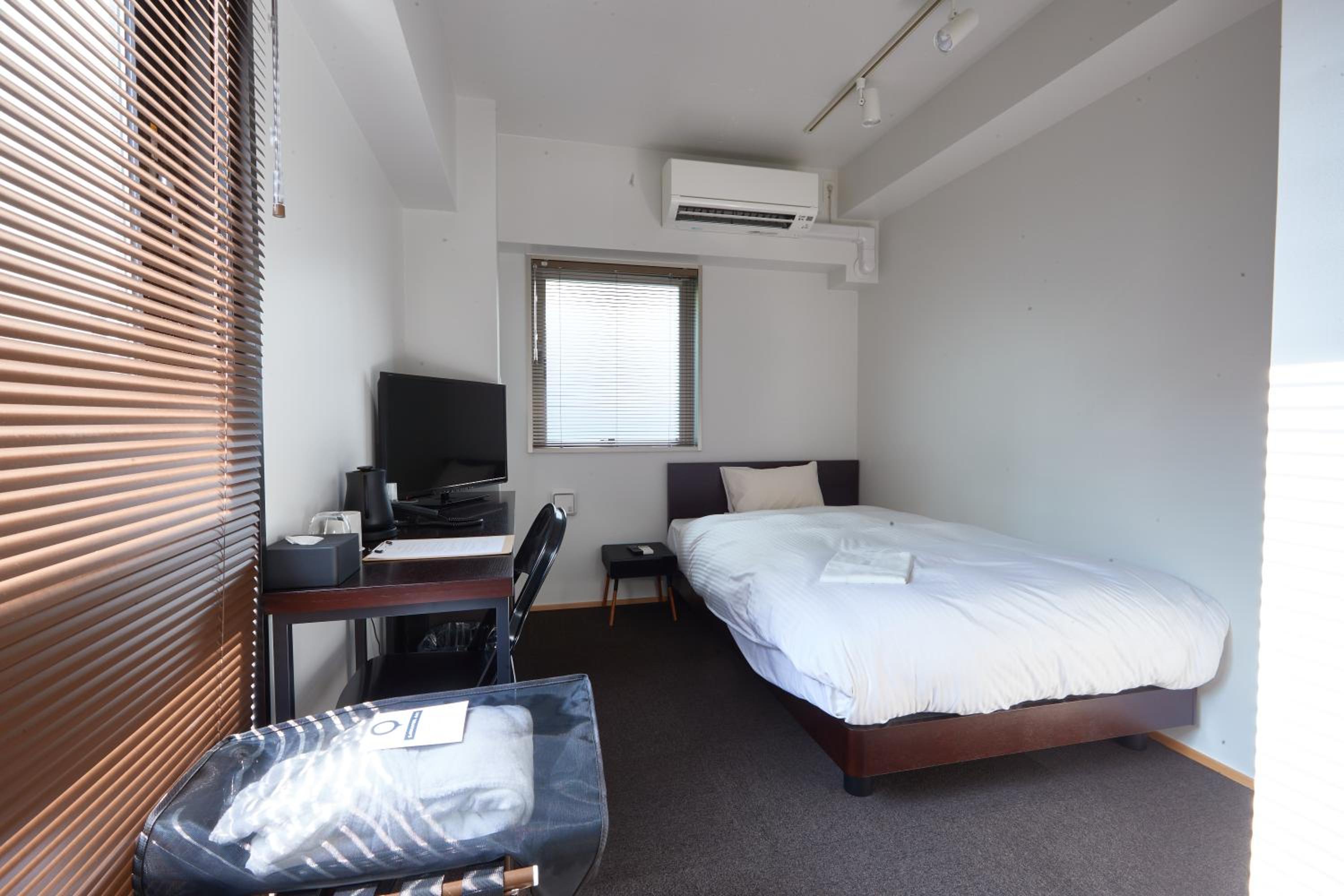 Semi double room -One bed - Photo 1