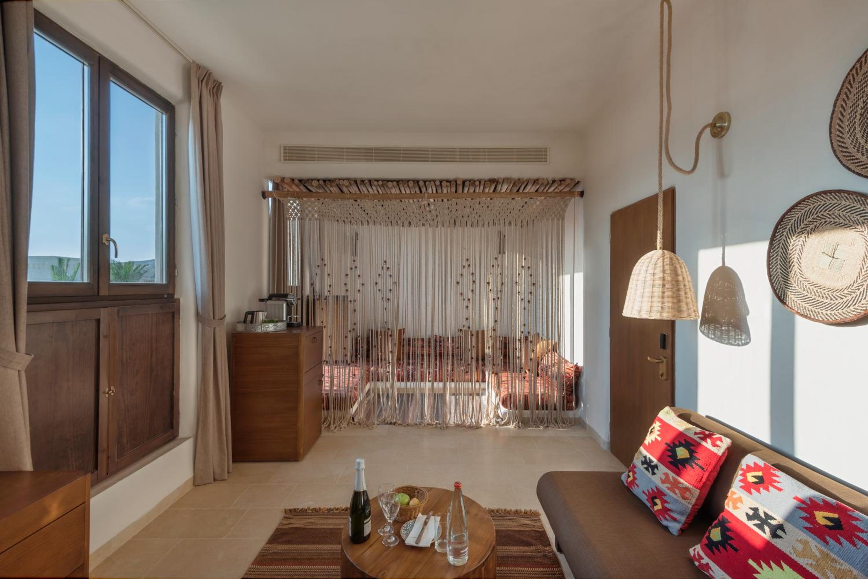 Pool-View Spa Suite