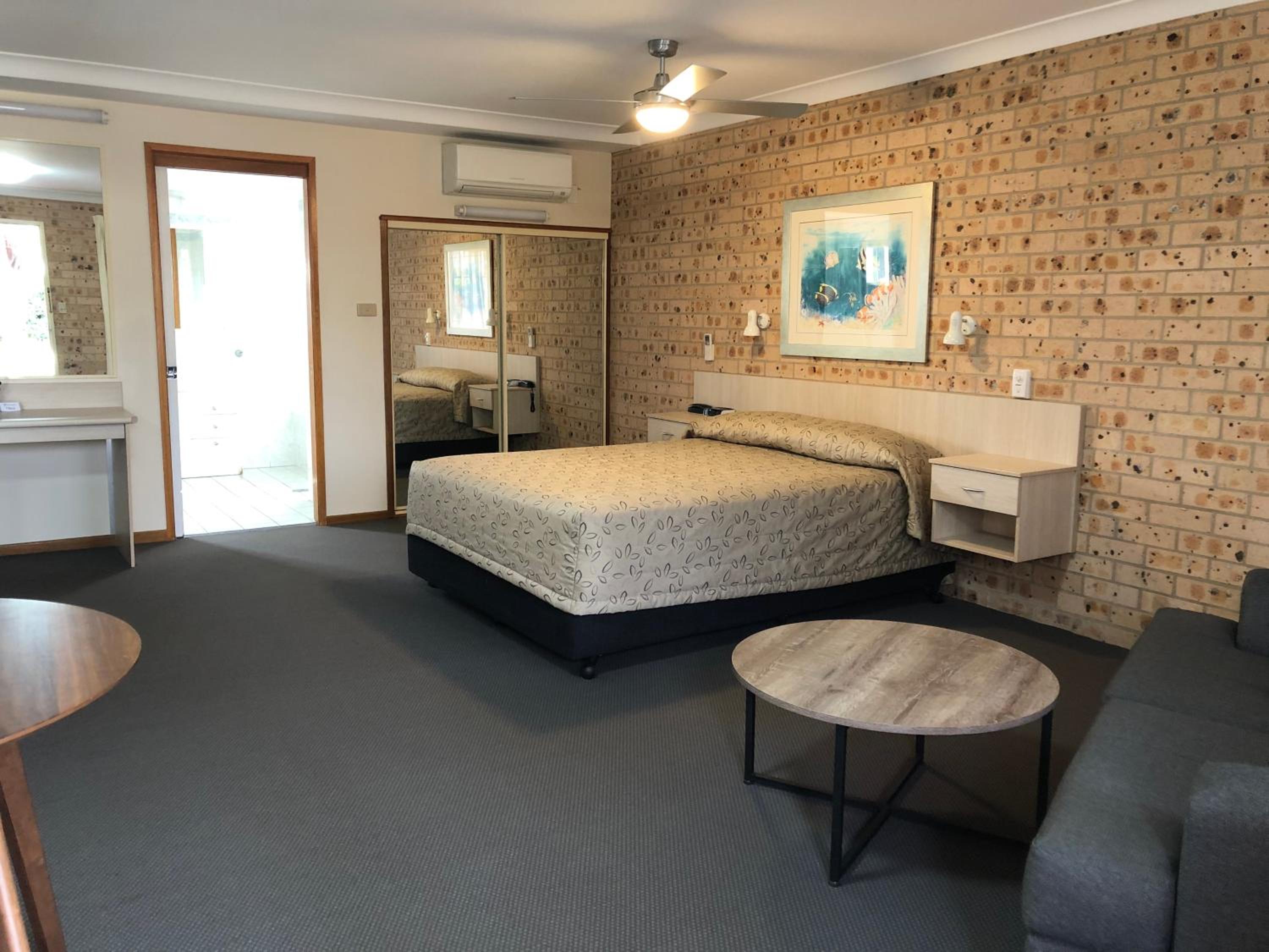 Deluxe Spa Suite photo 3