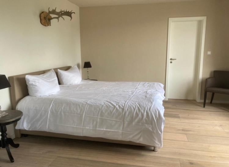 Superior King Room  - Photo 8