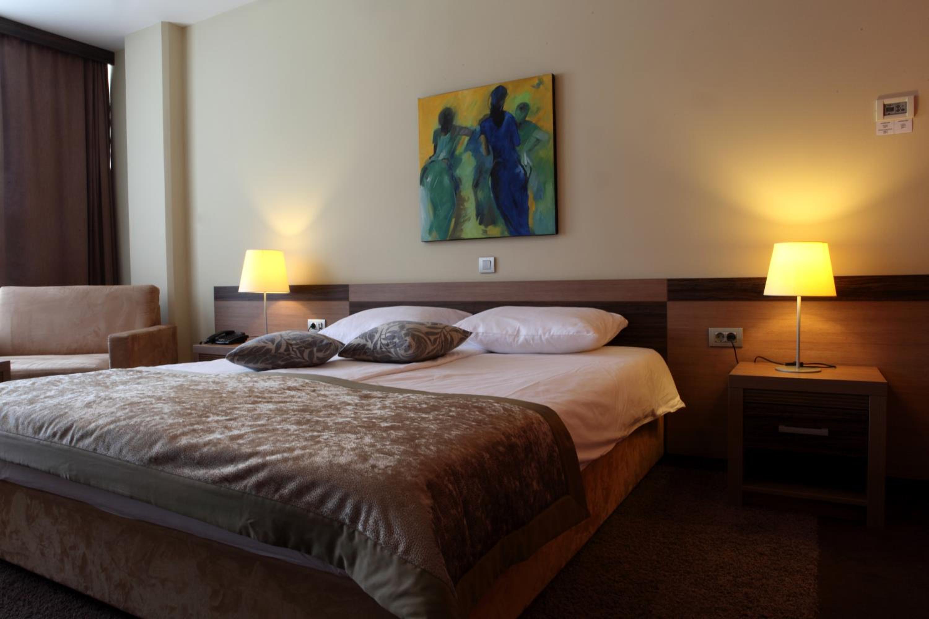 Triple Room - Photo 5