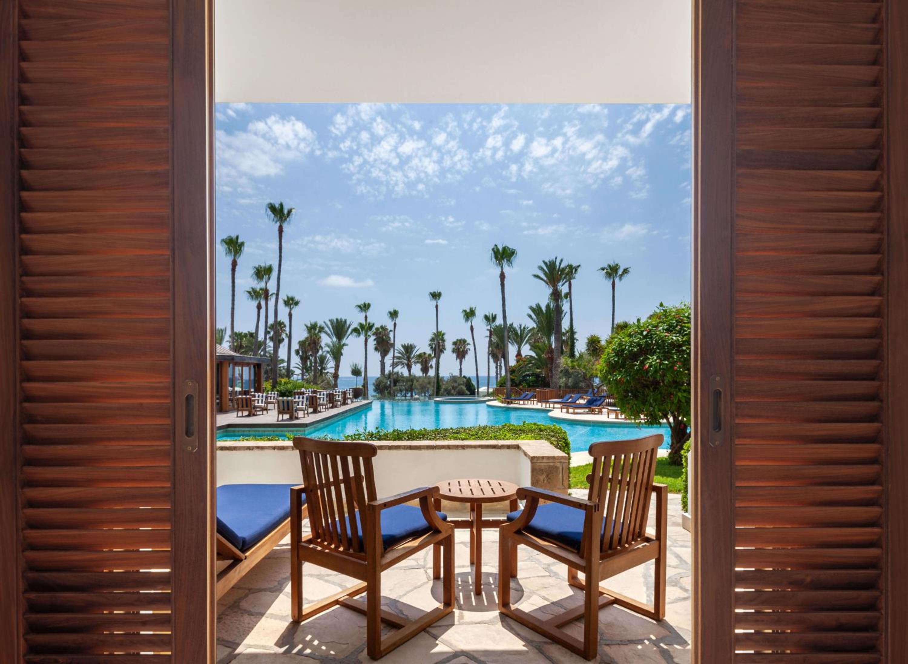 Balcony & Terrace