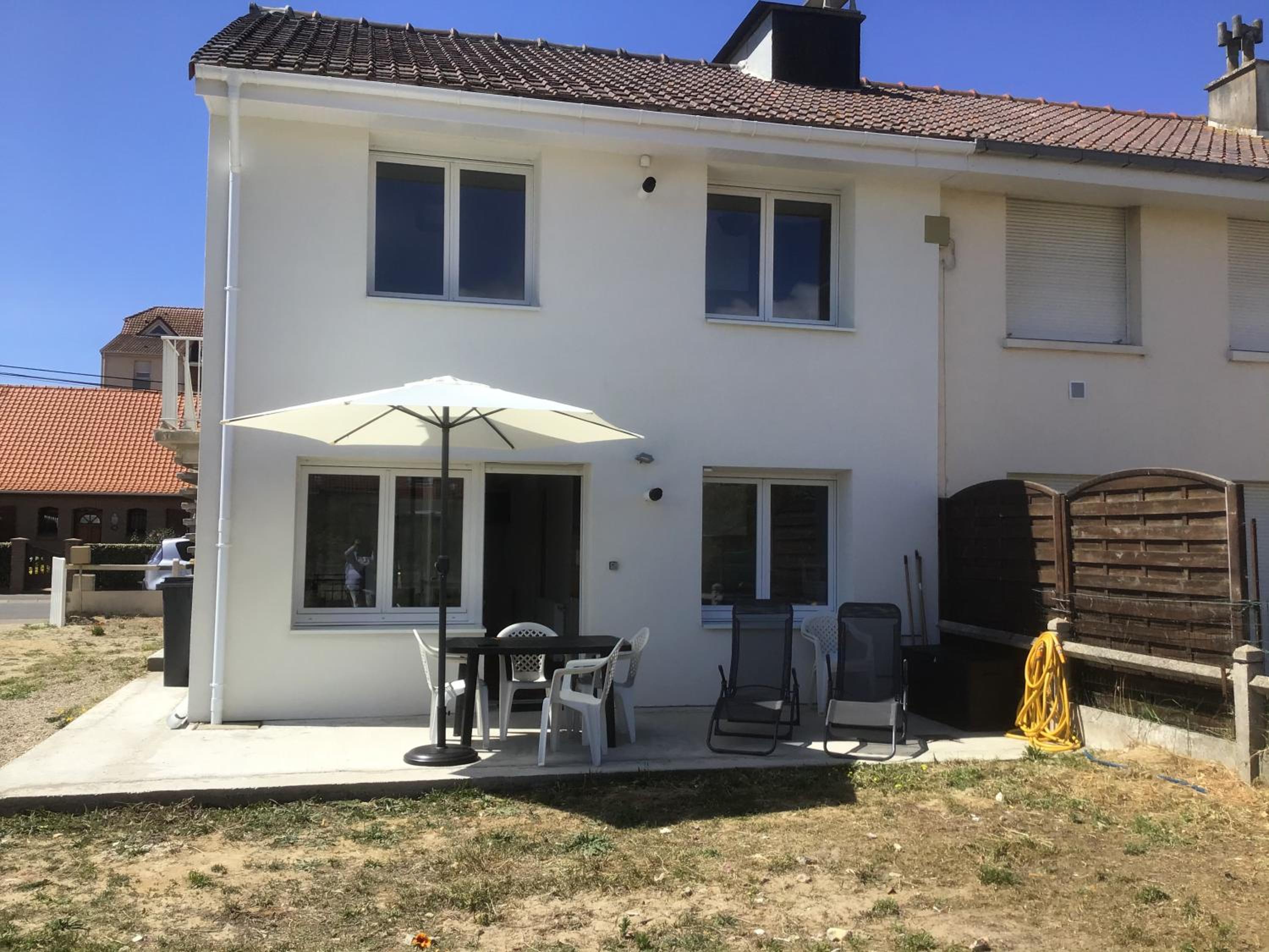 Apartment with Terrace photo 1