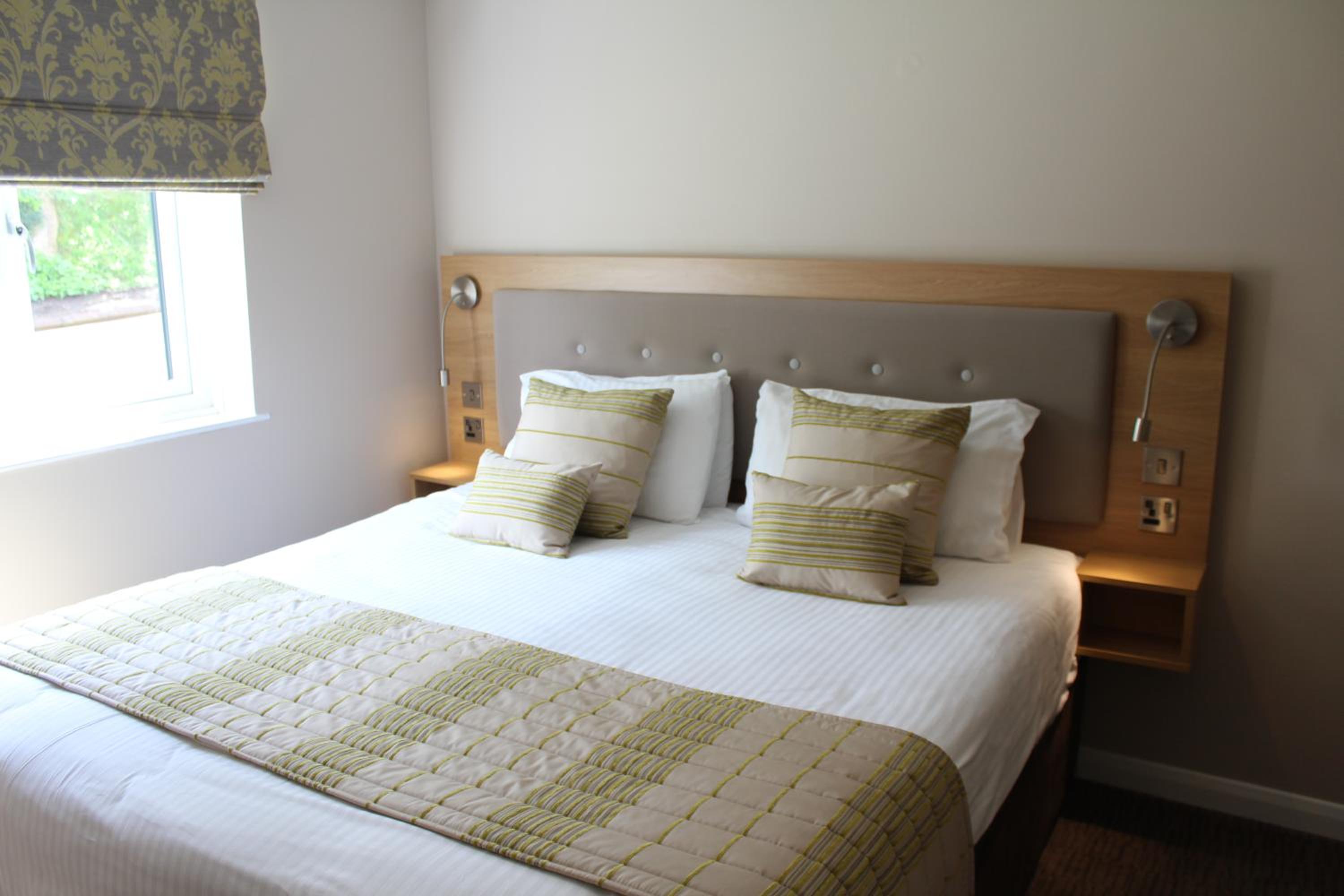 Two-Bedroom Apartment - Photo 1