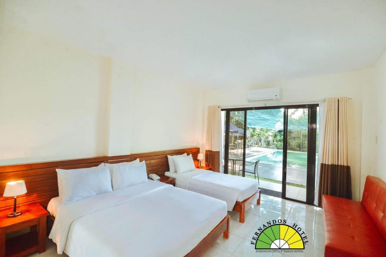 Triple Room with Pool View photo 1