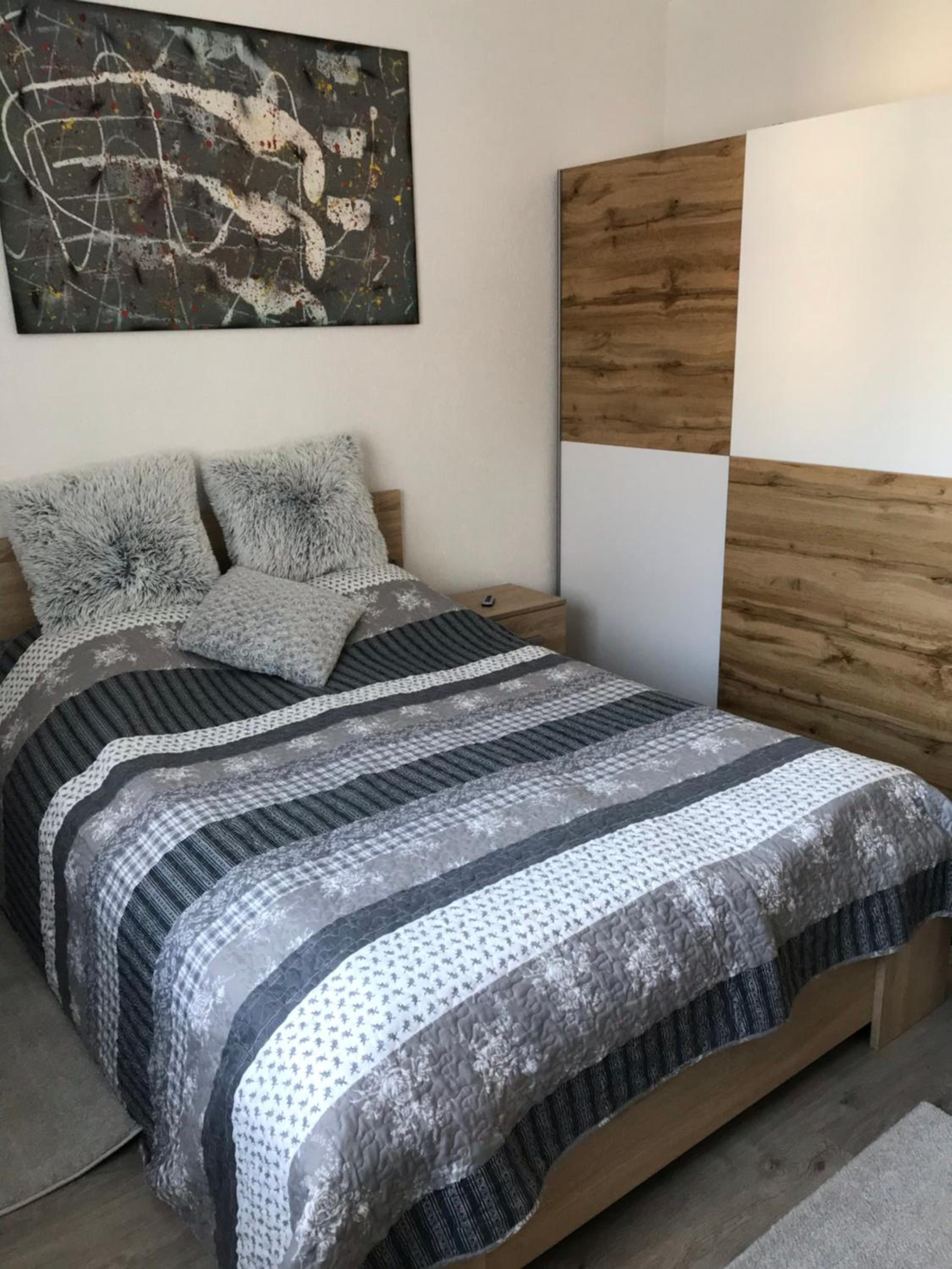 Two-Bedroom Apartment - Photo 13