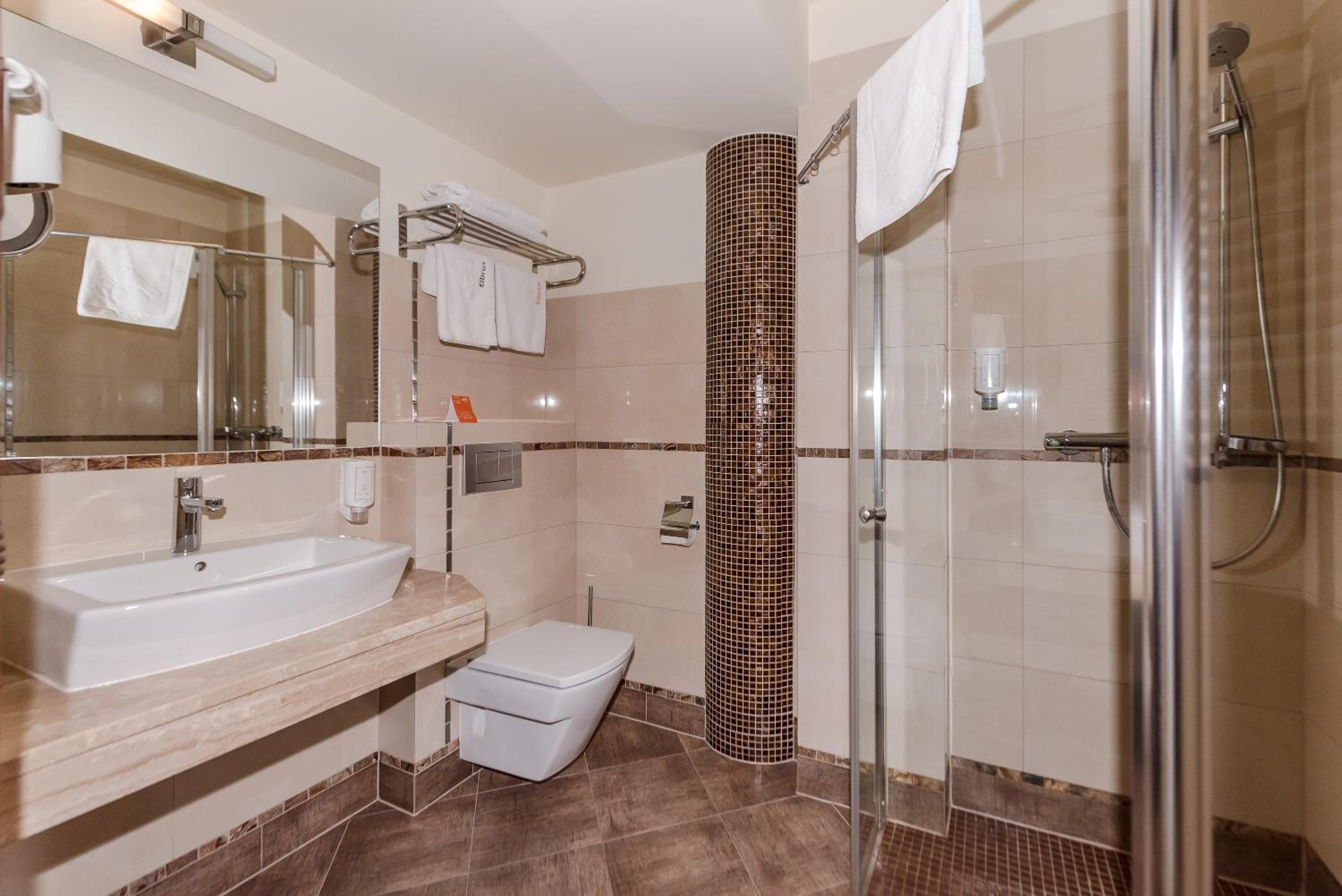 Standard Double/Twin Room photo 2