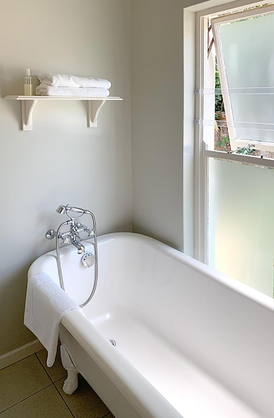 Twin/Double Room - Photo 3