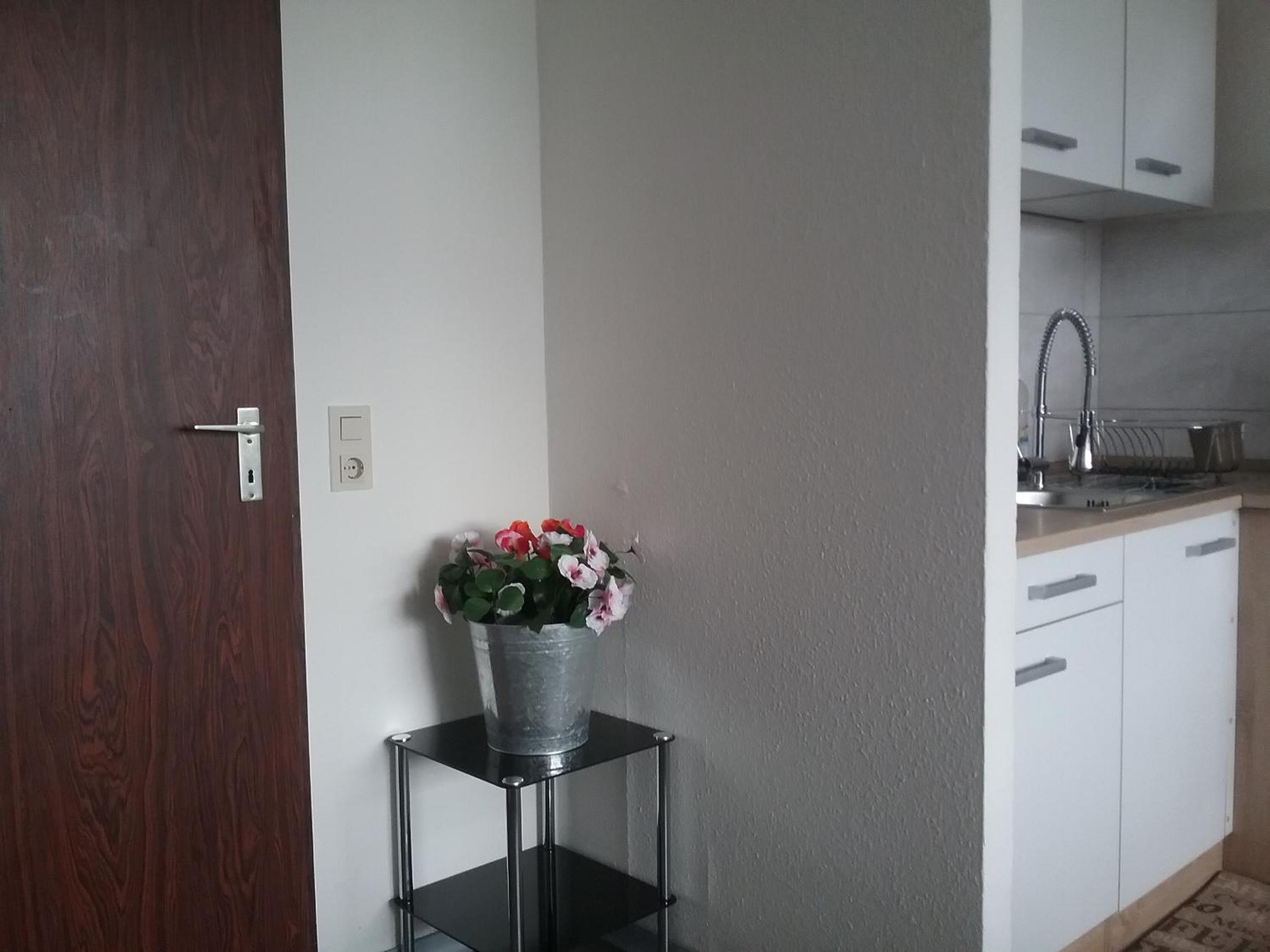 Apartment with Balcony - Photo 7