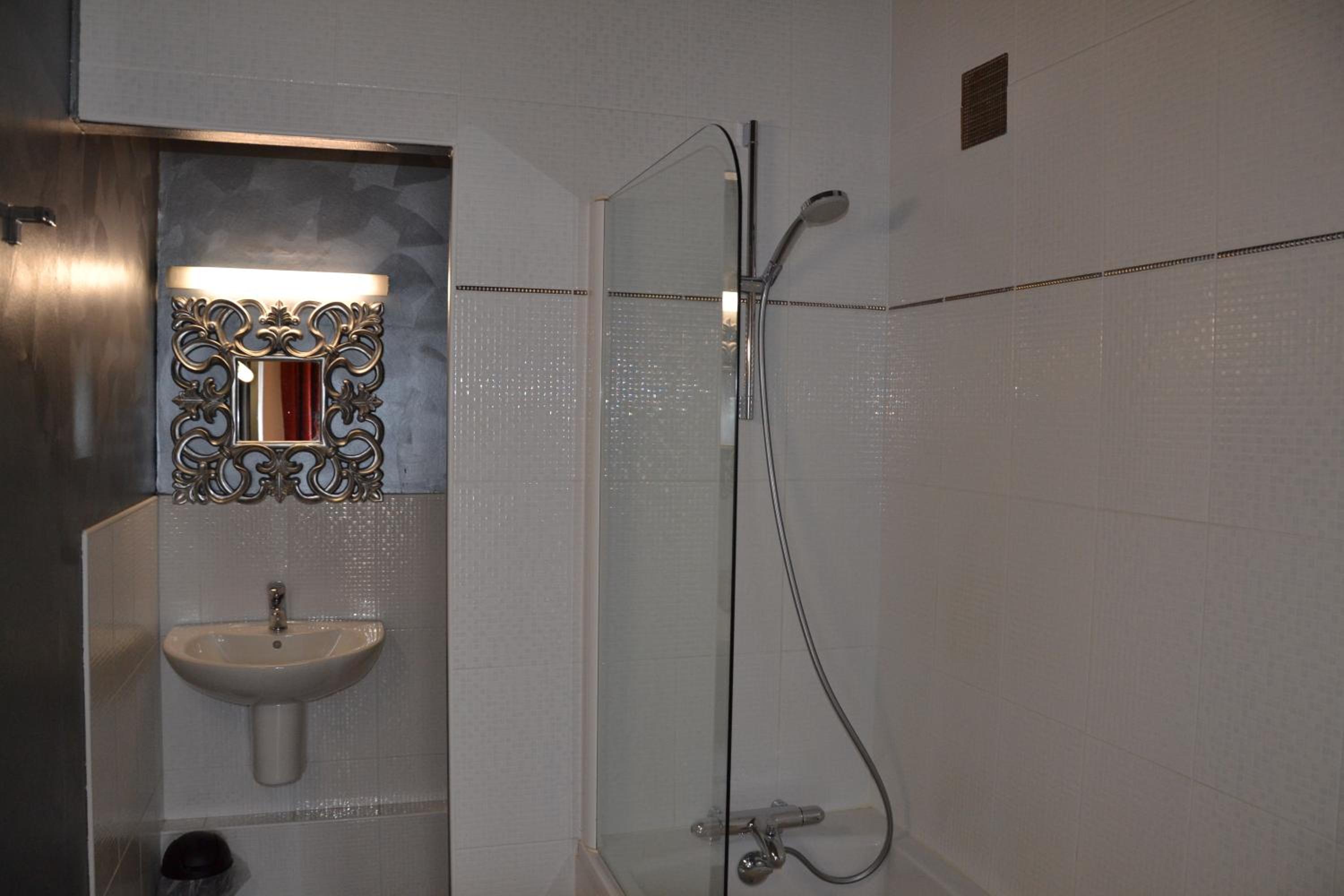 Superior Double Room - Photo 5