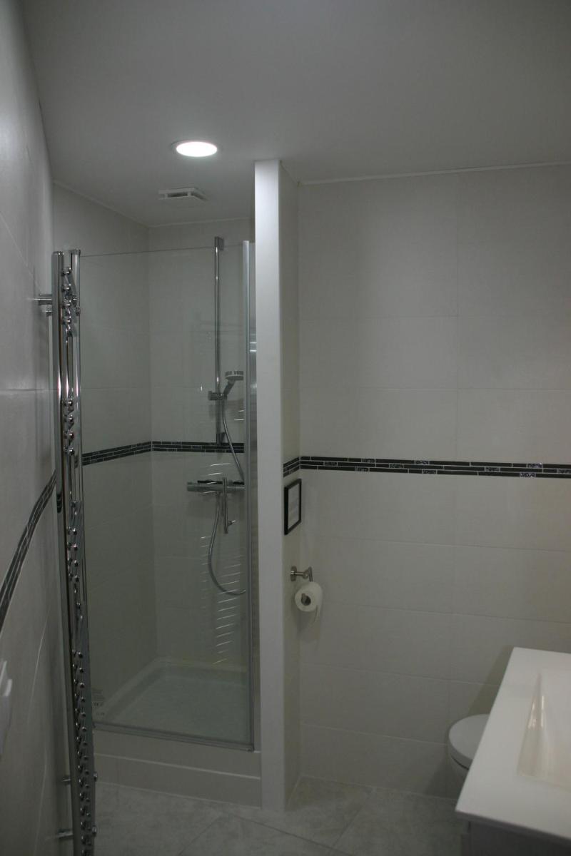 Apartment with Terrace photo 2