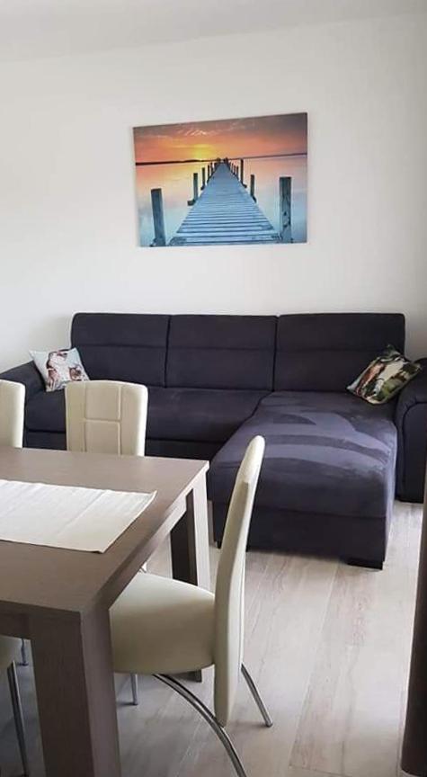 Apartment - Photo 22