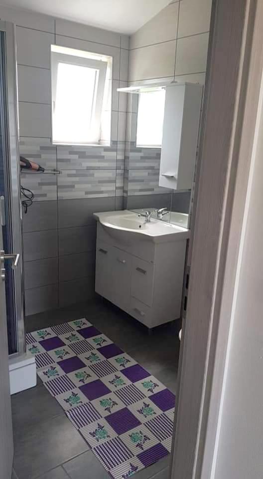 Apartment - Photo 49