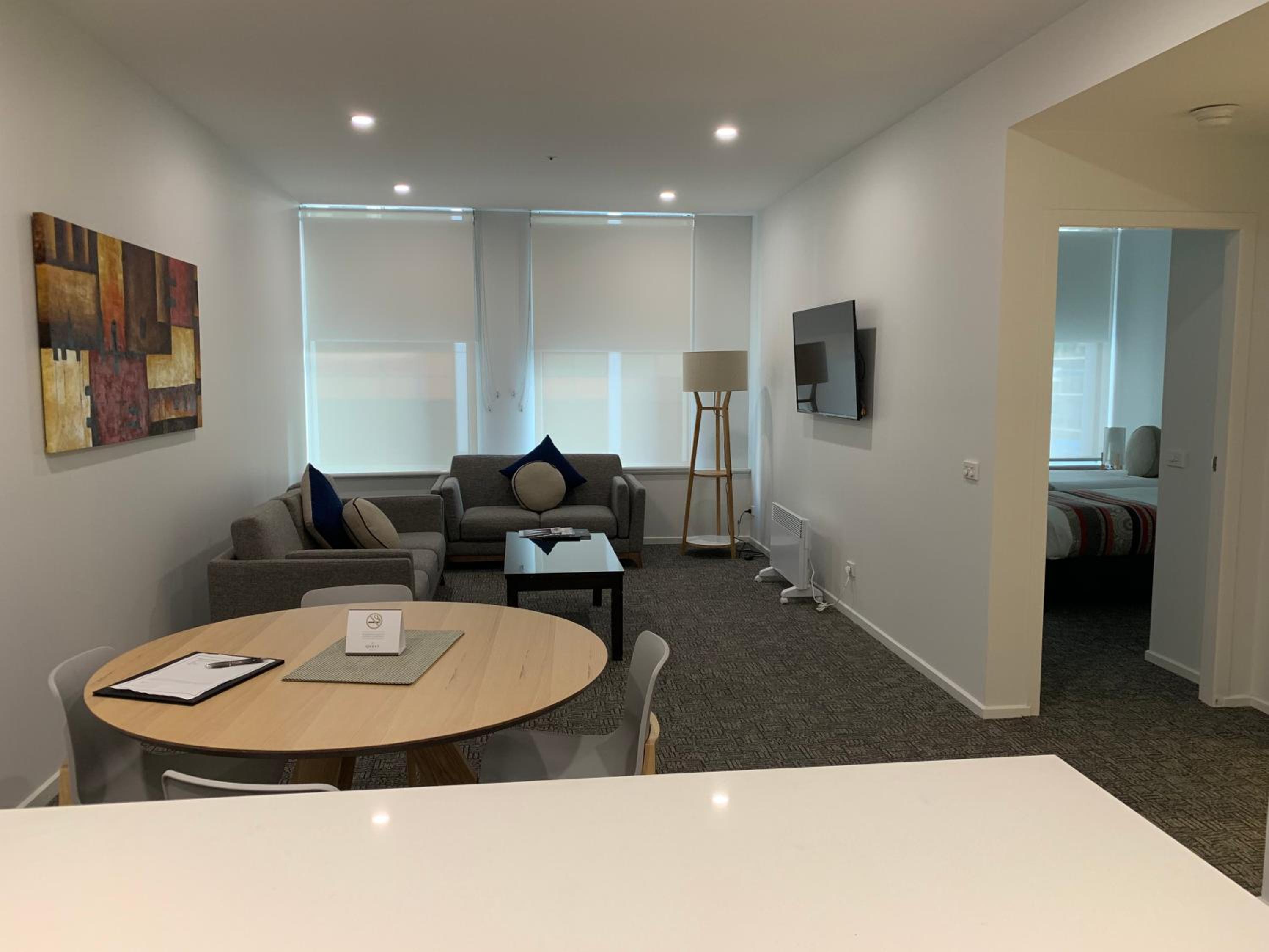 Two-Bedroom Apartment - Photo 3
