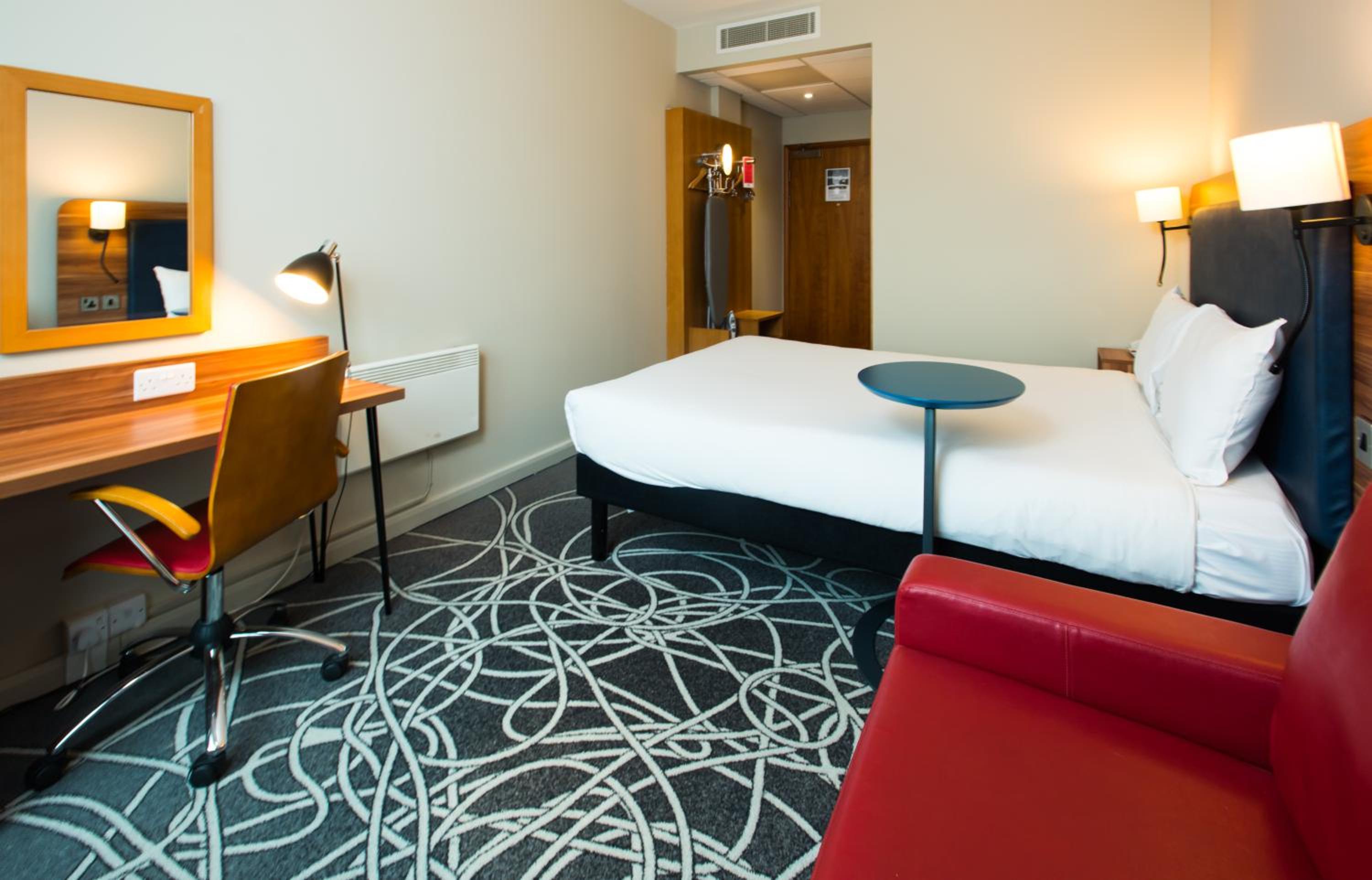Double Queen Room - Photo 7