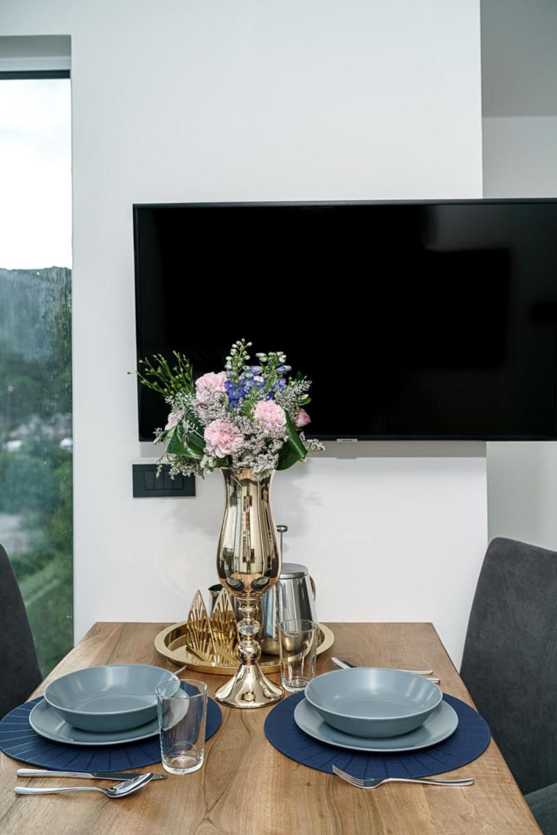 Apartment with Sea View - Photo 13