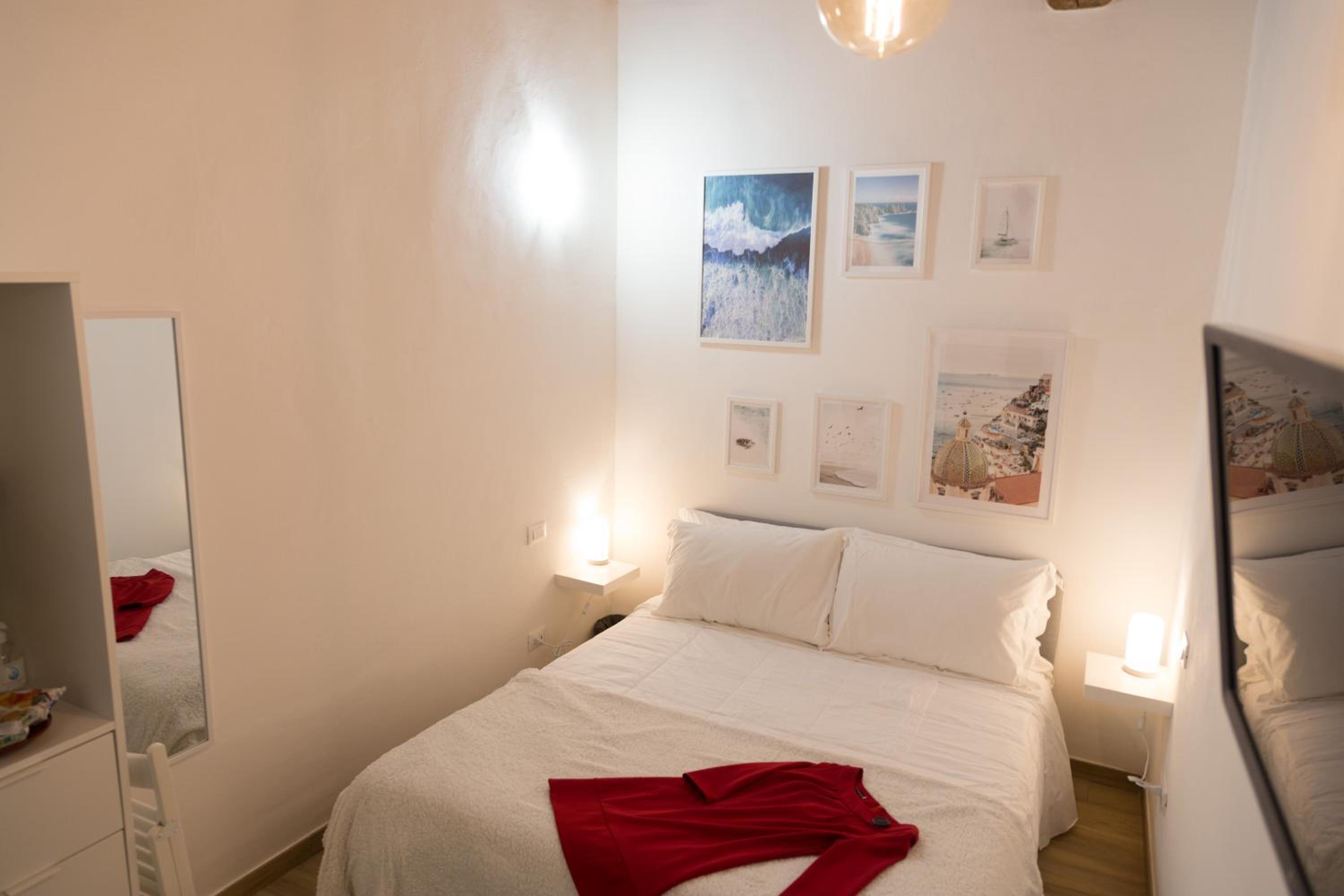 Economy Double Room photo 2