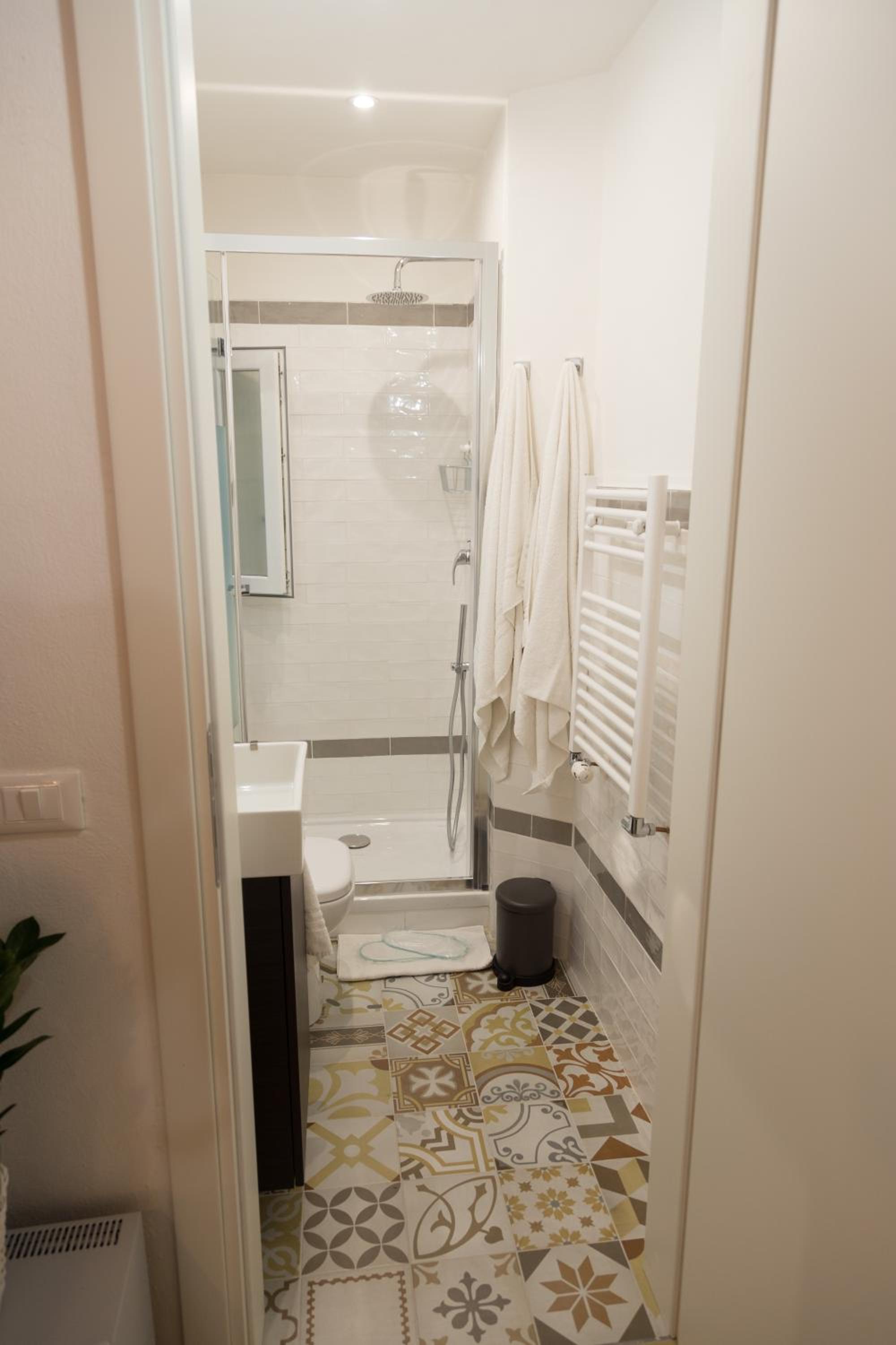 Economy Double Room photo 3