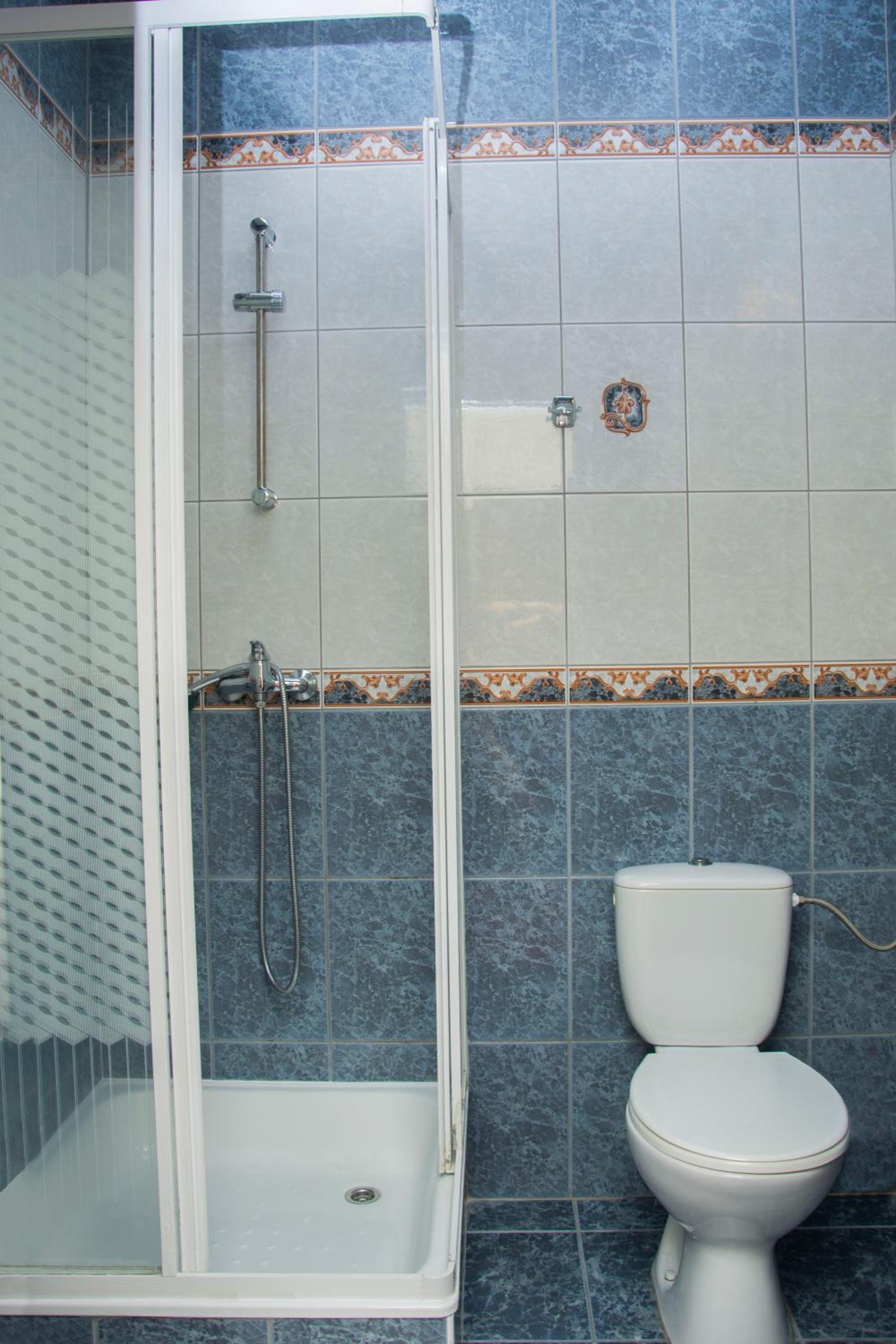 Double Room - Photo 3