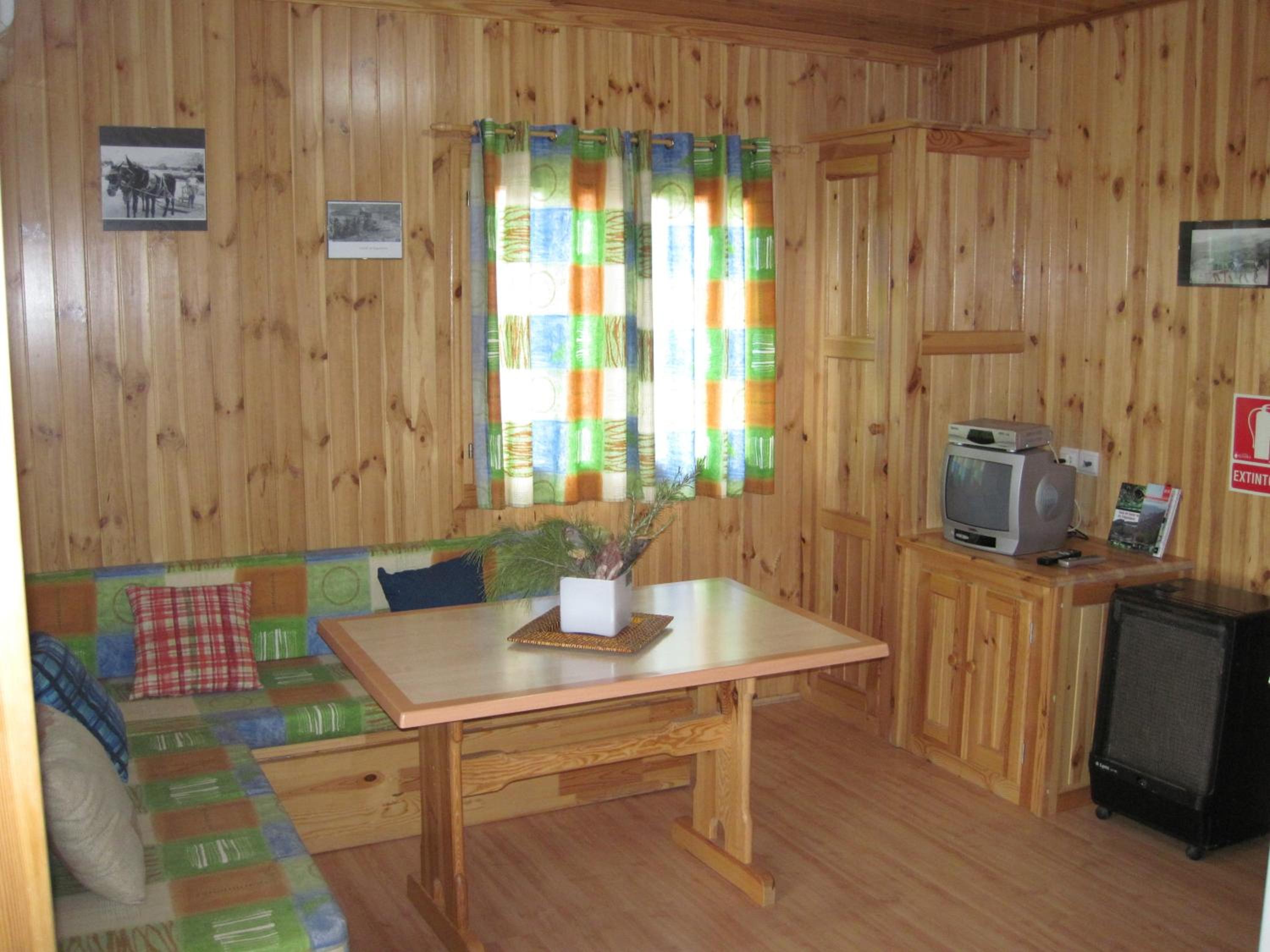 Two-Bedroom Bungalow photo 3